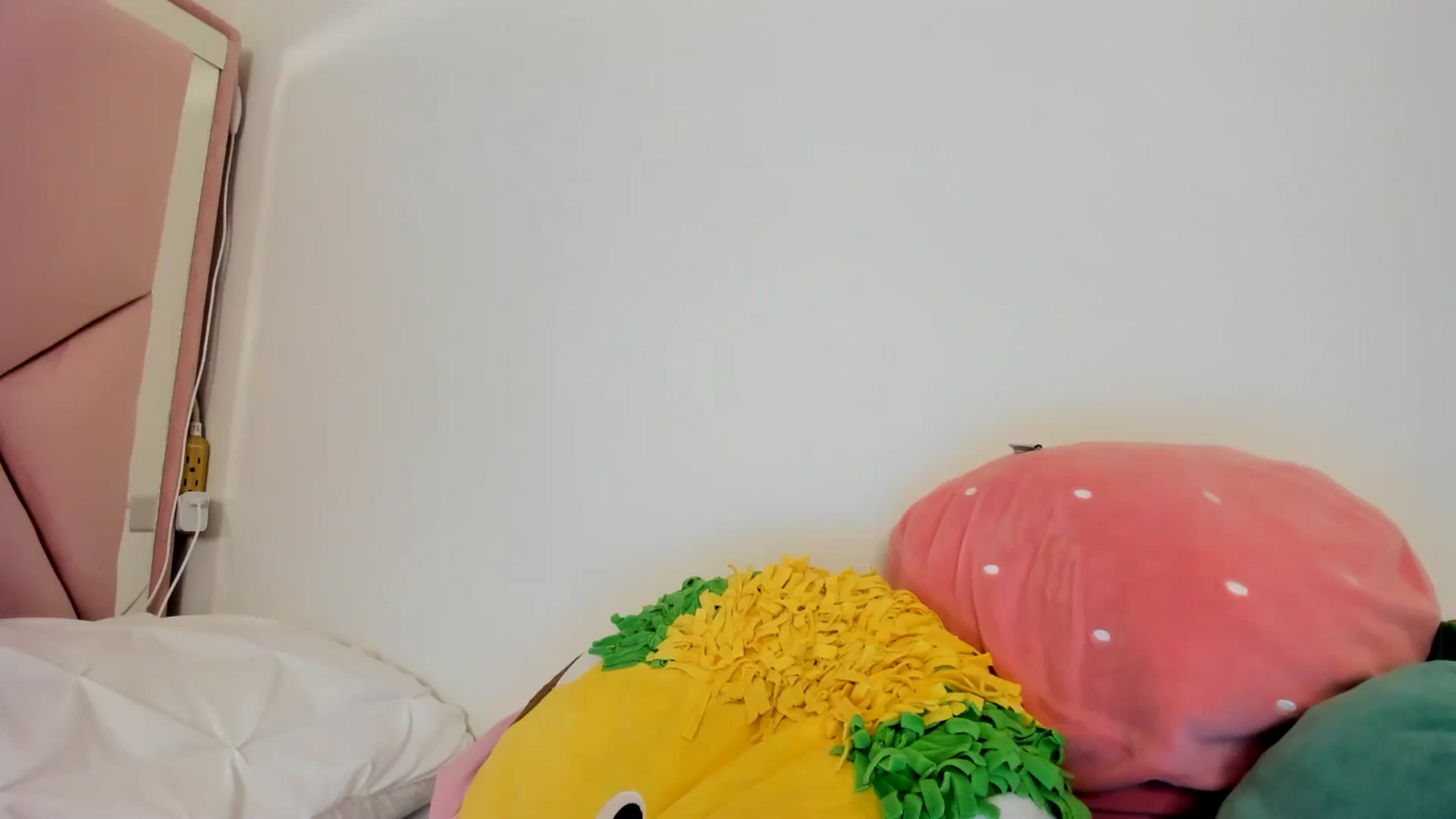 Gallery image thumbnail from Cherrycute666's myfreecams stream on, 07/08/2024, 06:17 image 2 of 20