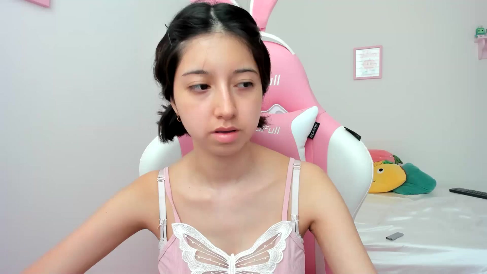 Gallery image thumbnail from Cherrycute666's myfreecams stream on, 07/08/2024, 18:51 image 7 of 20