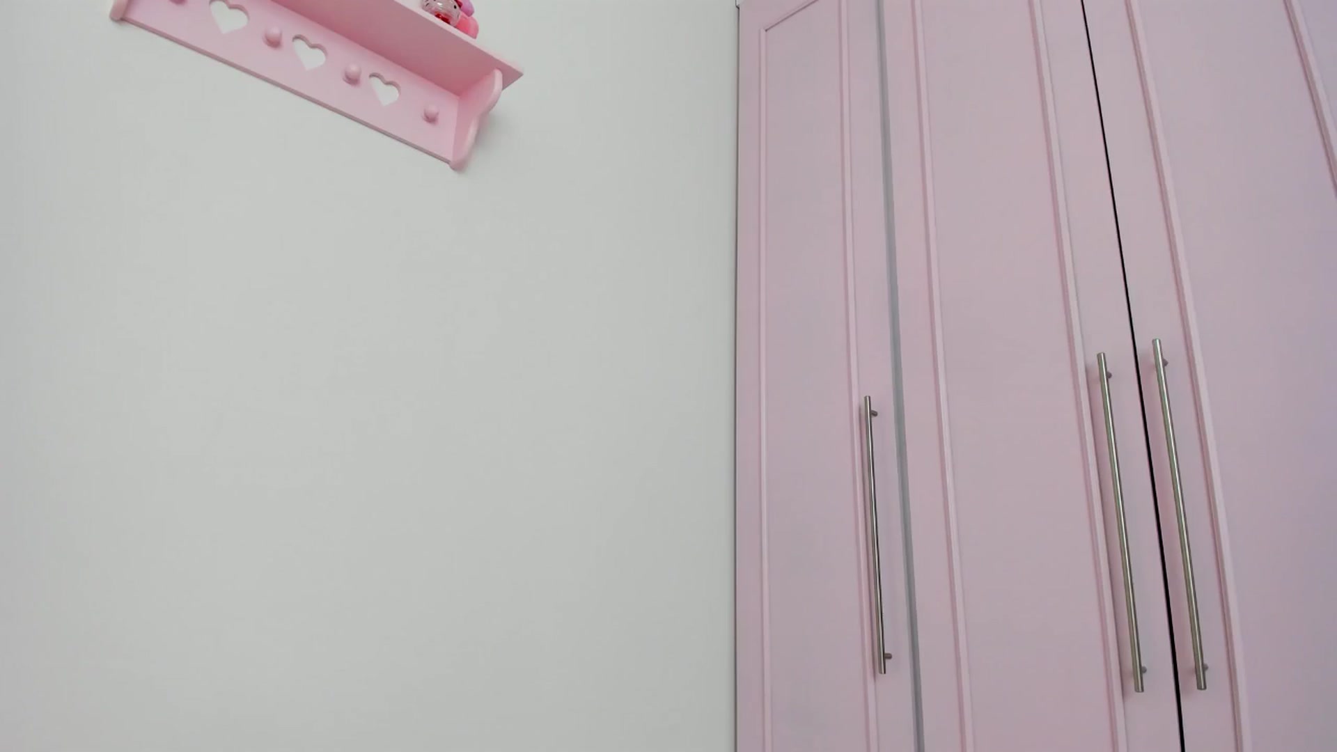 Gallery image thumbnail from Cherrycute666's myfreecams stream on, 07/12/2024, 22:29 image 1 of 20