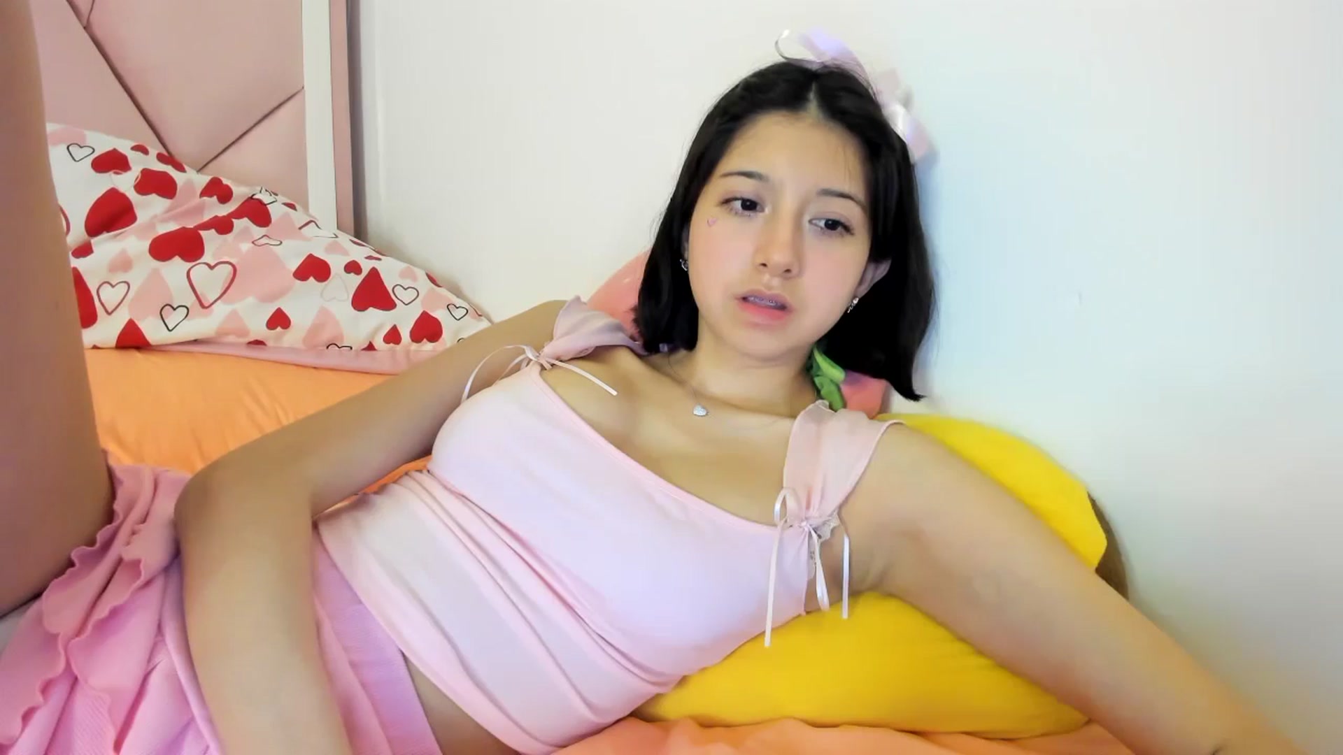 Gallery image thumbnail from Cherrycute666's myfreecams stream on, 07/13/2024, 06:39 image 14 of 20