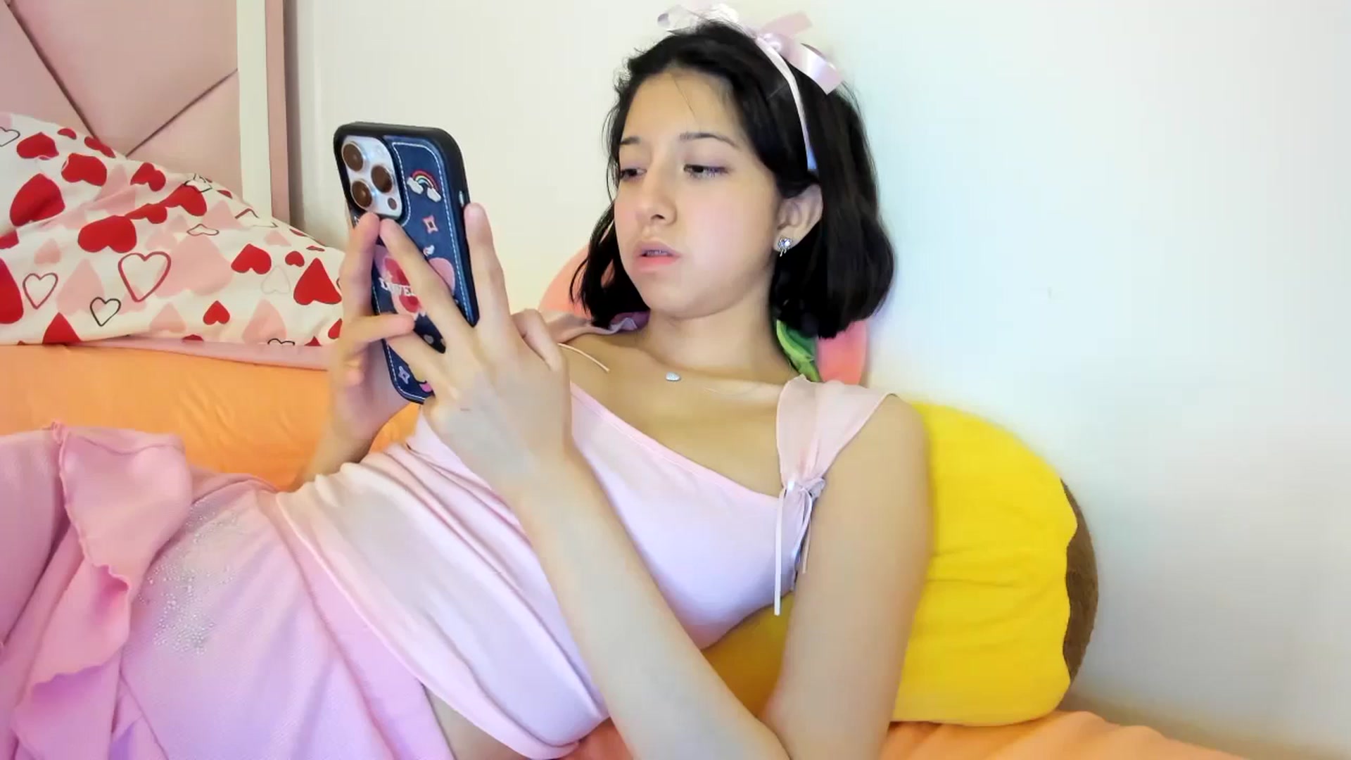 Gallery image thumbnail from Cherrycute666's myfreecams stream on, 07/13/2024, 06:39 image 13 of 20