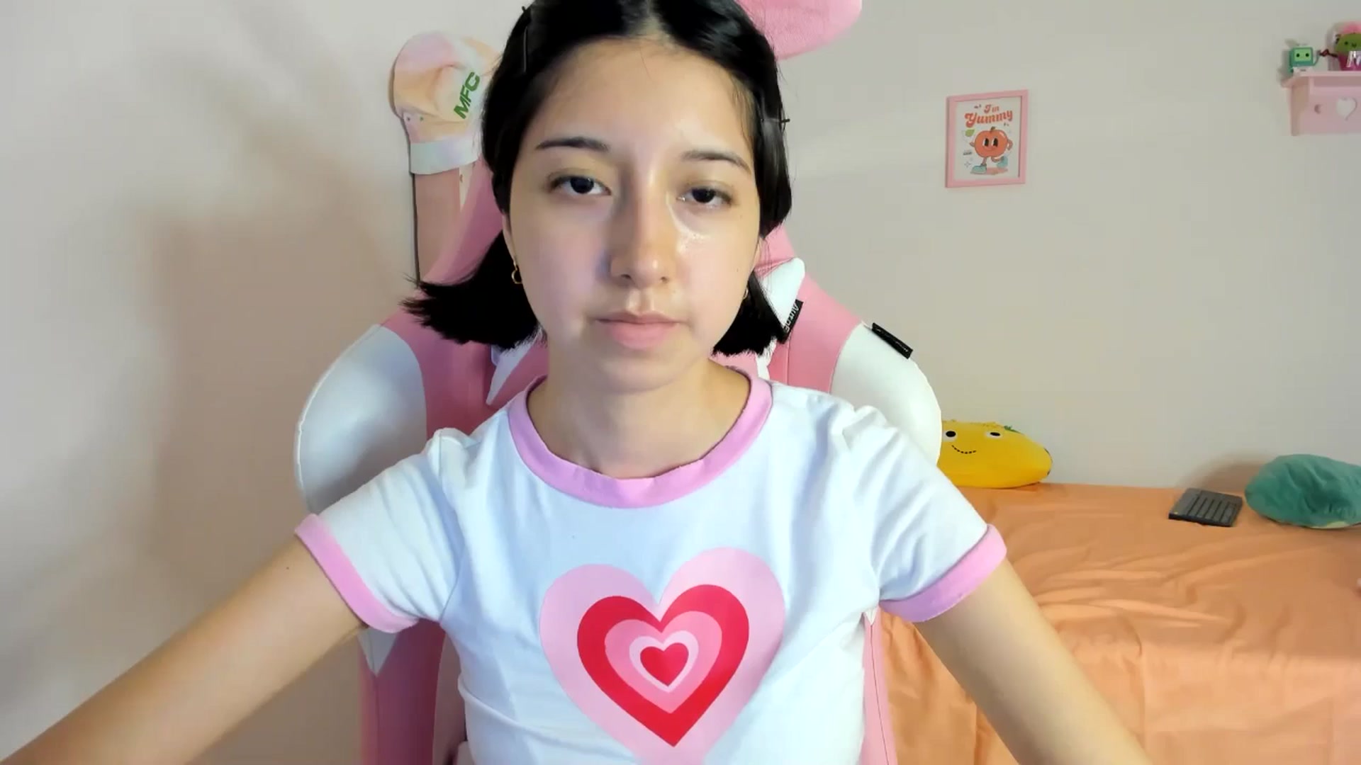 Gallery image thumbnail from Cherrycute666's myfreecams stream on, 07/15/2024, 06:21 image 6 of 20
