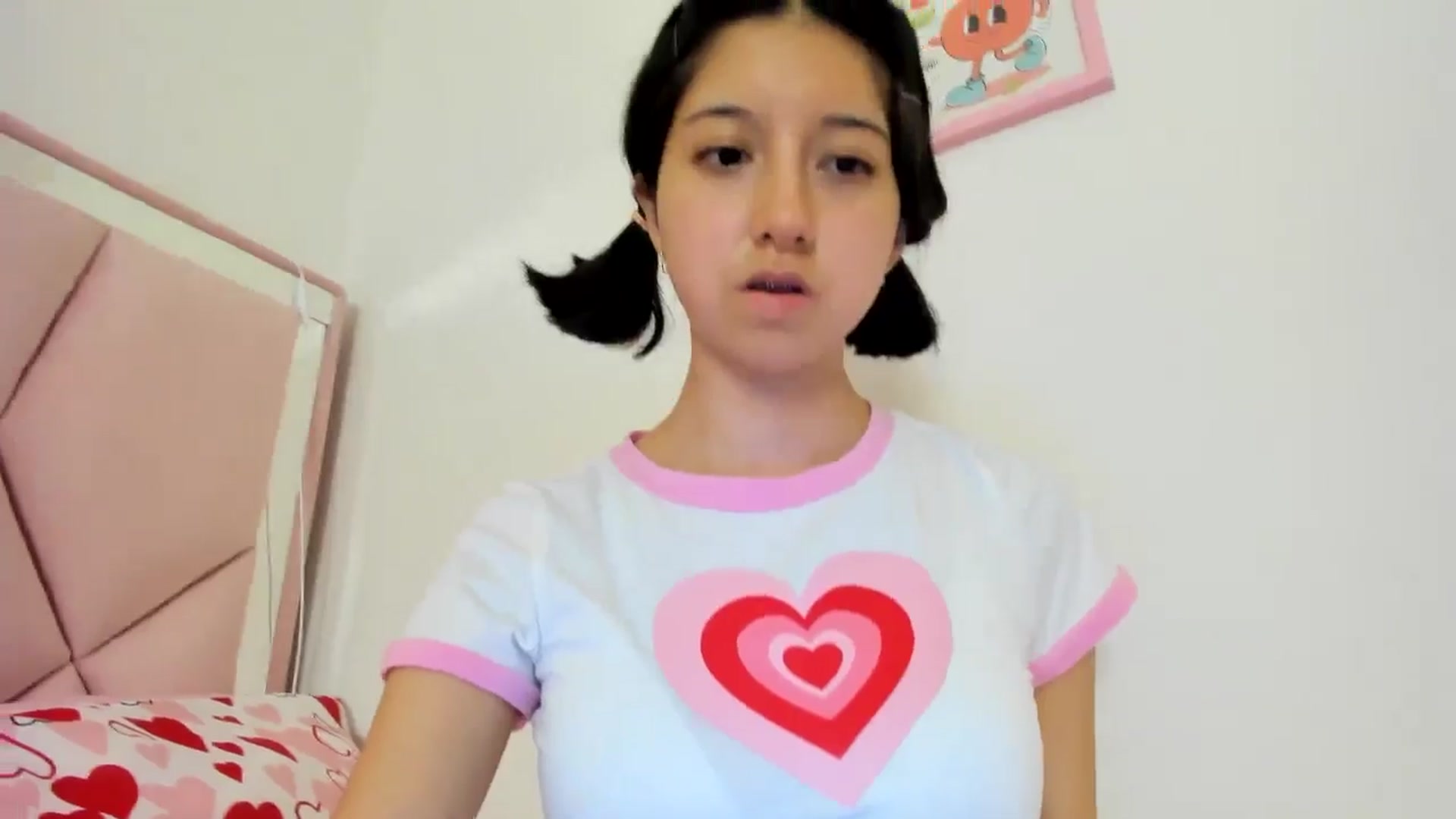 Gallery image thumbnail from Cherrycute666's myfreecams stream on, 07/15/2024, 06:21 image 17 of 20