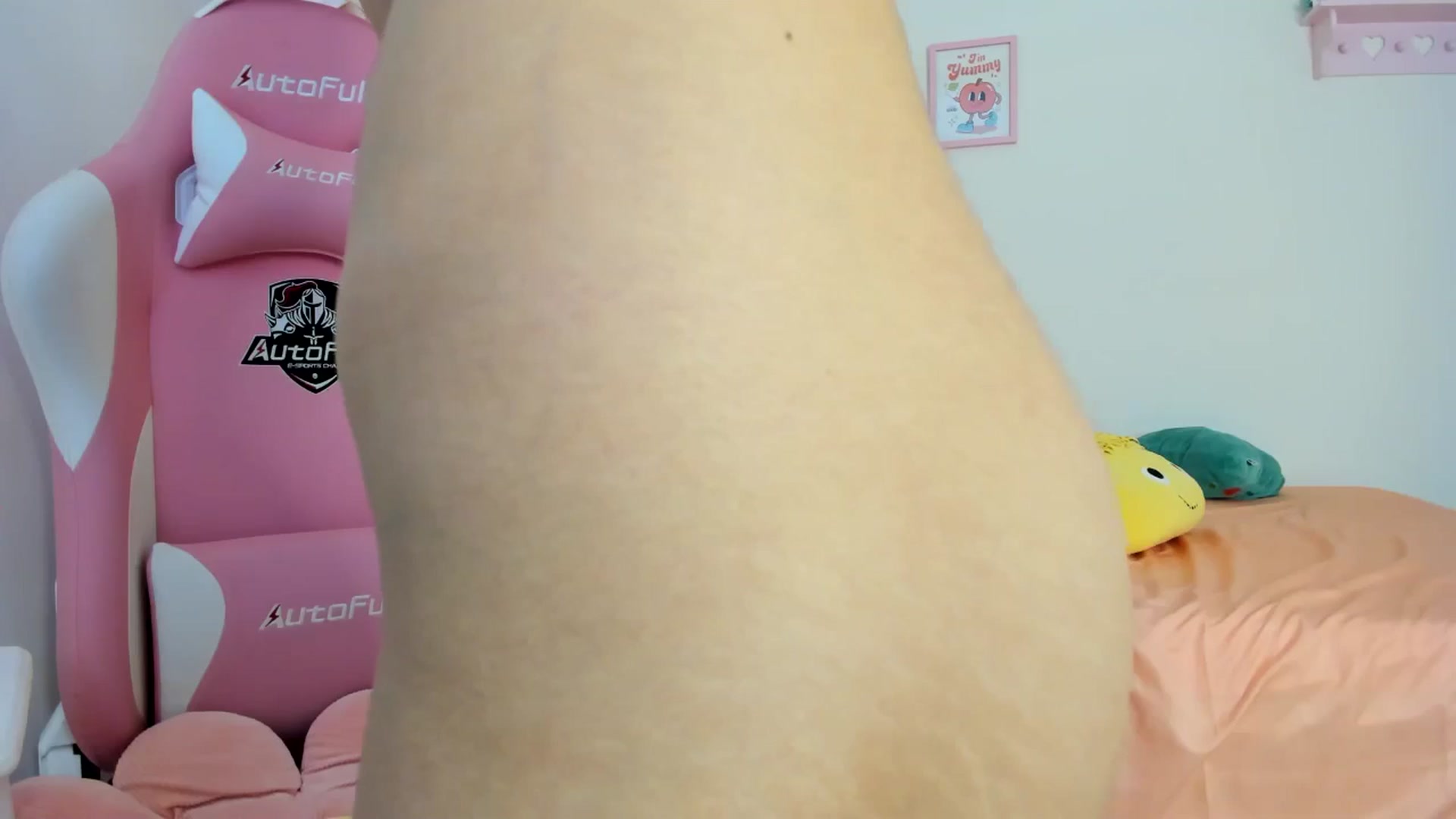 Gallery image thumbnail from Cherrycute666's myfreecams stream on, 07/16/2024, 23:43 image 8 of 20