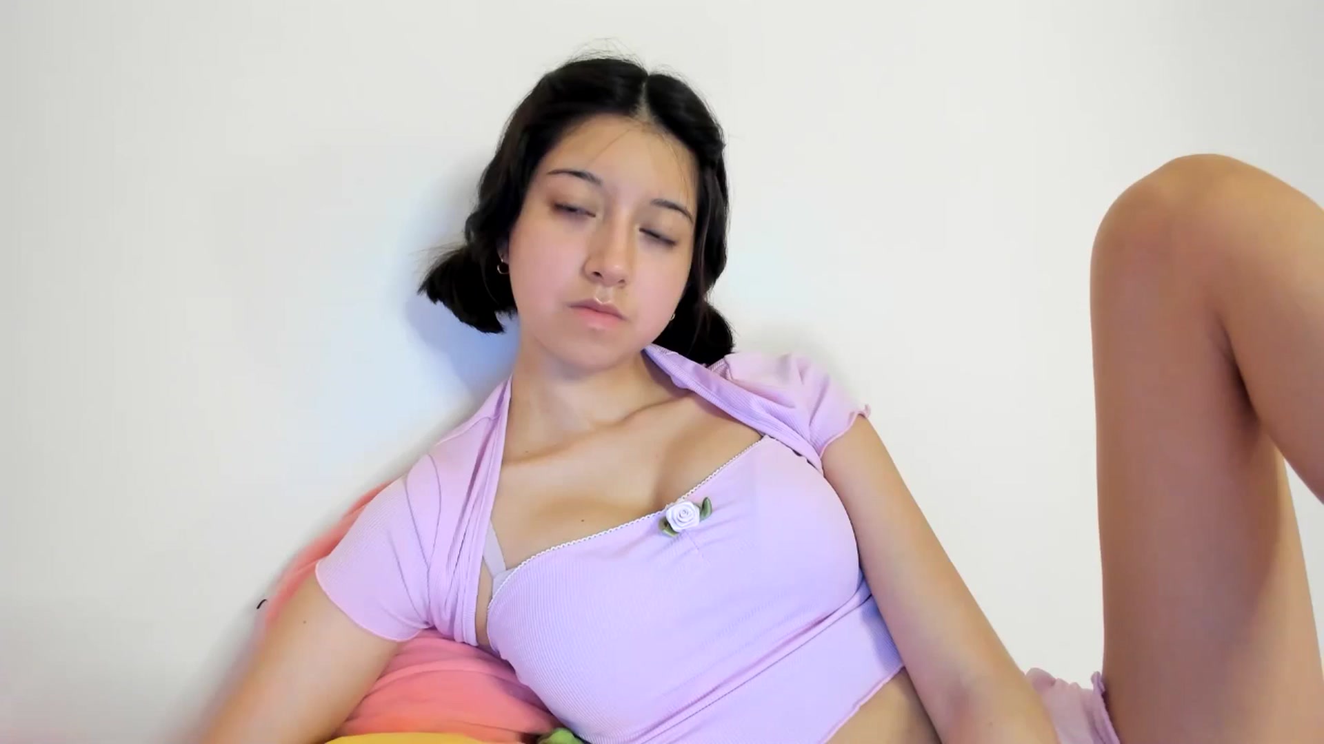 Gallery image thumbnail from Cherrycute666's myfreecams stream on, 07/19/2024, 06:46 image 6 of 20
