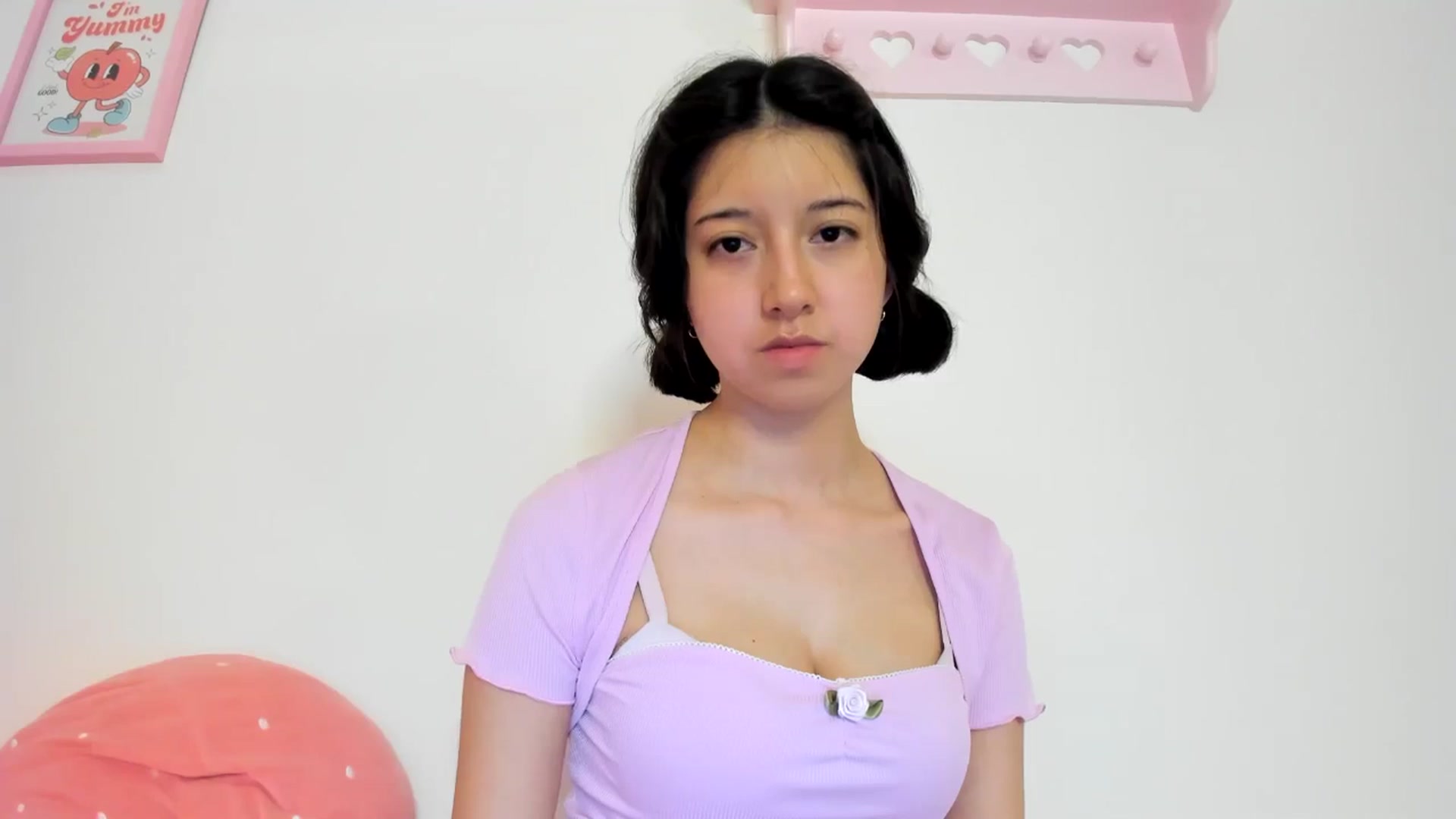 Gallery image thumbnail from Cherrycute666's myfreecams stream on, 07/19/2024, 07:23 image 3 of 20