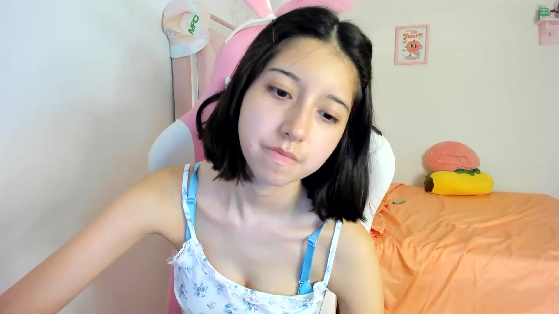 Gallery image thumbnail from Cherrycute666's myfreecams stream on, 07/20/2024, 05:11 image 5 of 20