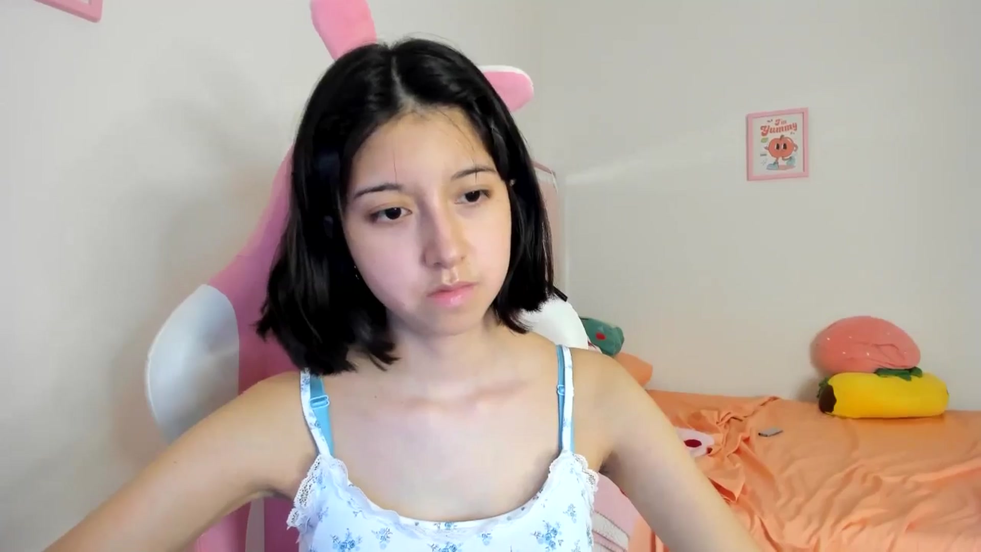 Gallery image thumbnail from Cherrycute666's myfreecams stream on, 07/20/2024, 05:11 image 3 of 20