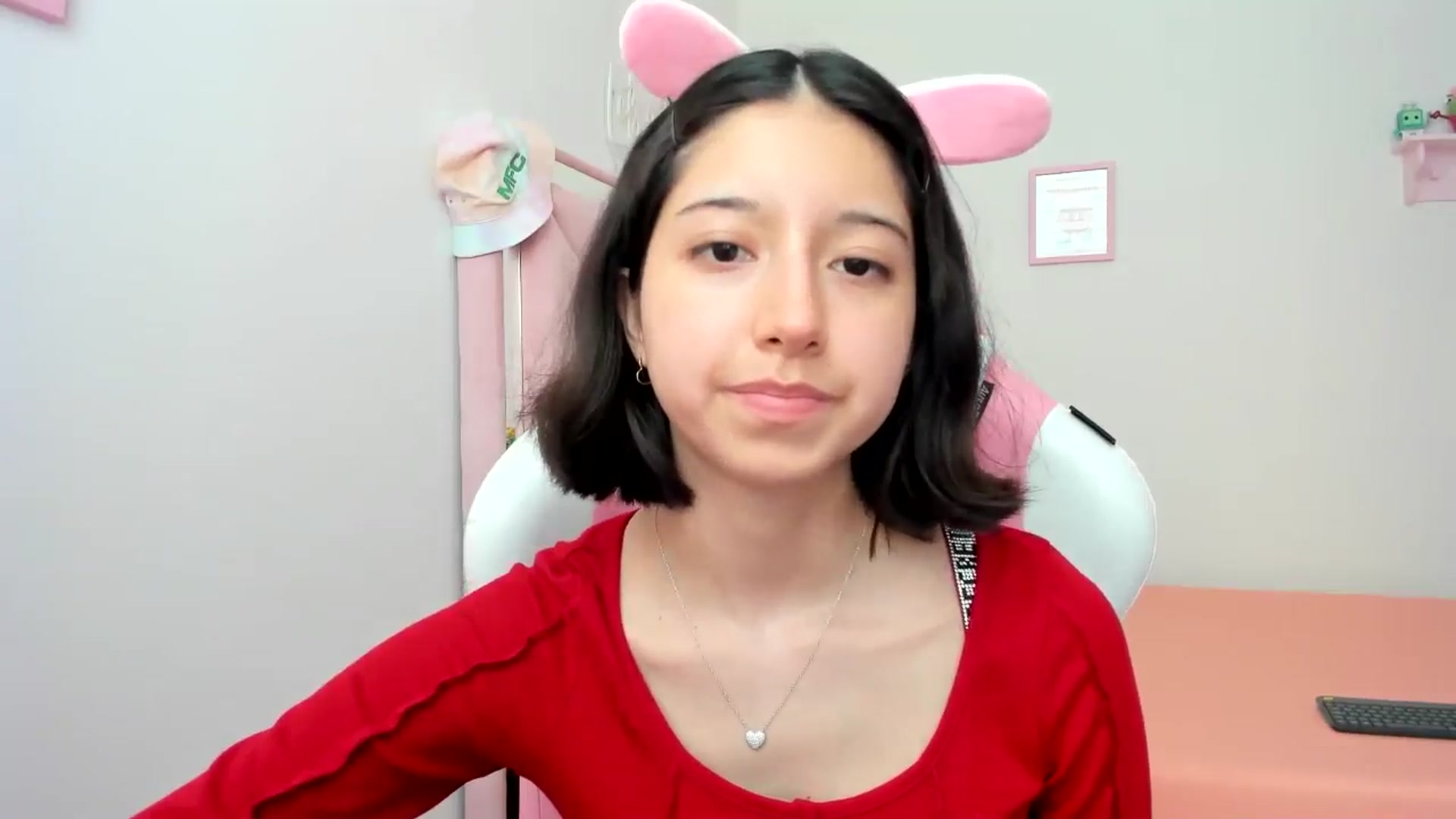Gallery image thumbnail from Cherrycute666's myfreecams stream on, 07/26/2024, 21:41 image 6 of 20
