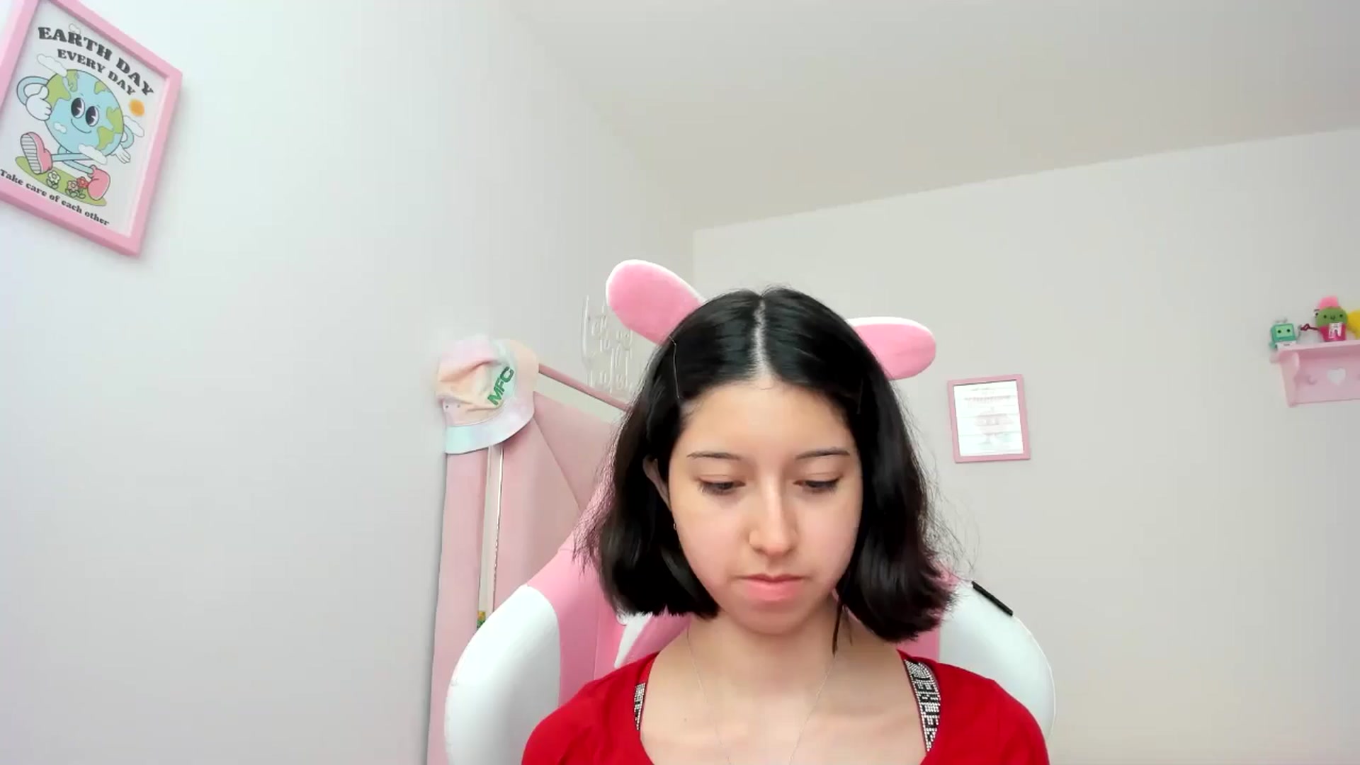 Gallery image thumbnail from Cherrycute666's myfreecams stream on, 07/26/2024, 21:41 image 2 of 20