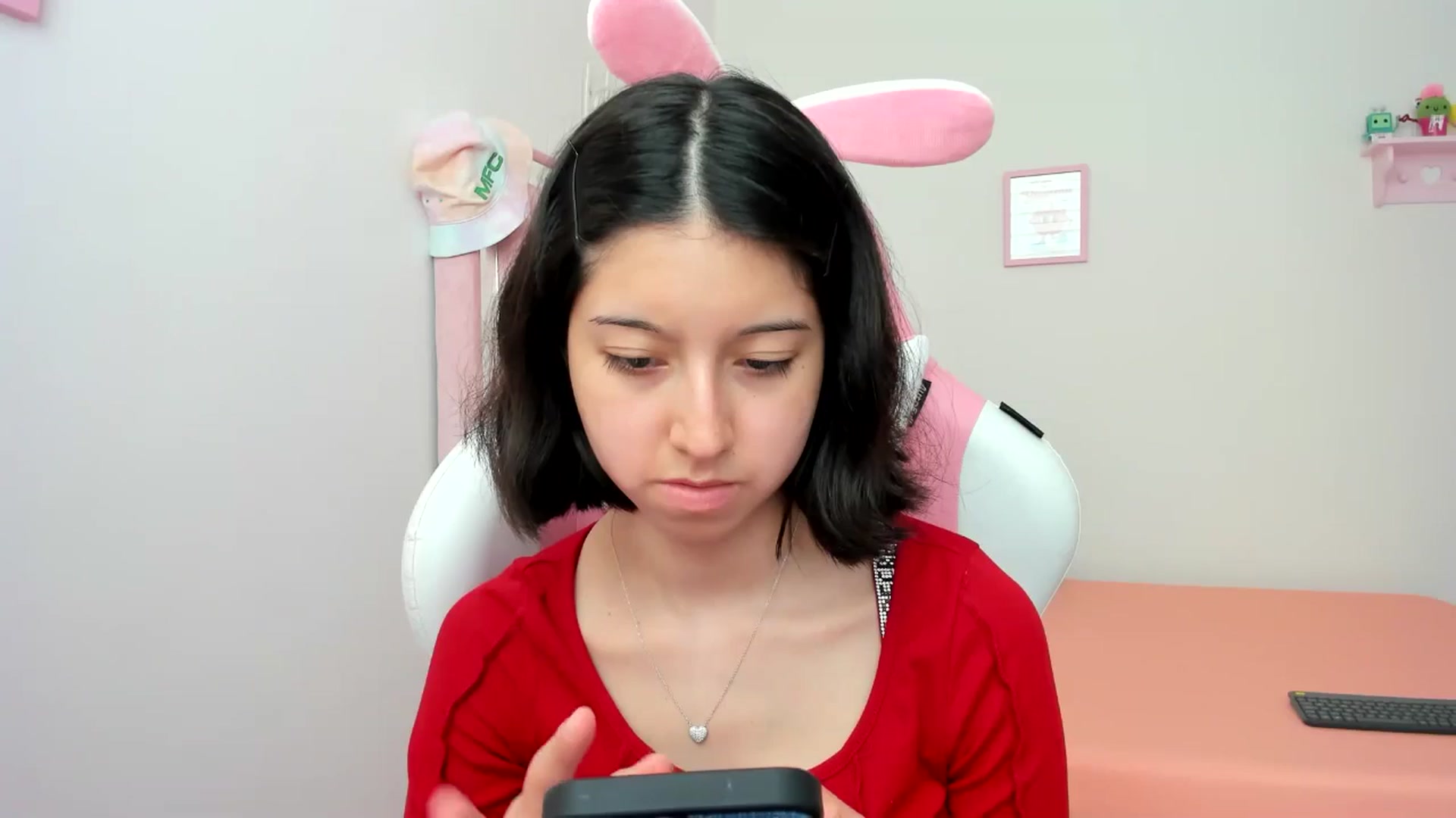 Gallery image thumbnail from Cherrycute666's myfreecams stream on, 07/26/2024, 21:41 image 13 of 20