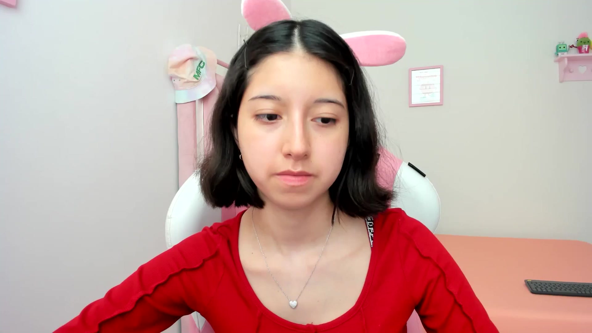 Gallery image thumbnail from Cherrycute666's myfreecams stream on, 07/26/2024, 21:41 image 14 of 20
