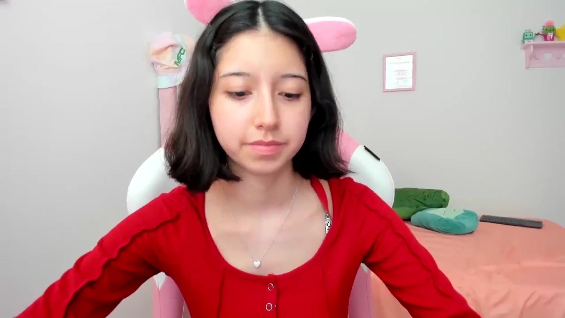 Gallery image thumbnail from Cherrycute666's myfreecams stream on, 07/26/2024, 22:52 image 3 of 20