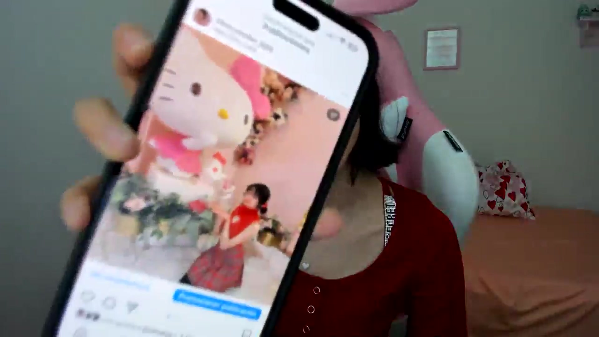 Gallery image thumbnail from Cherrycute666's myfreecams stream on, 07/27/2024, 24:01 image 5 of 20