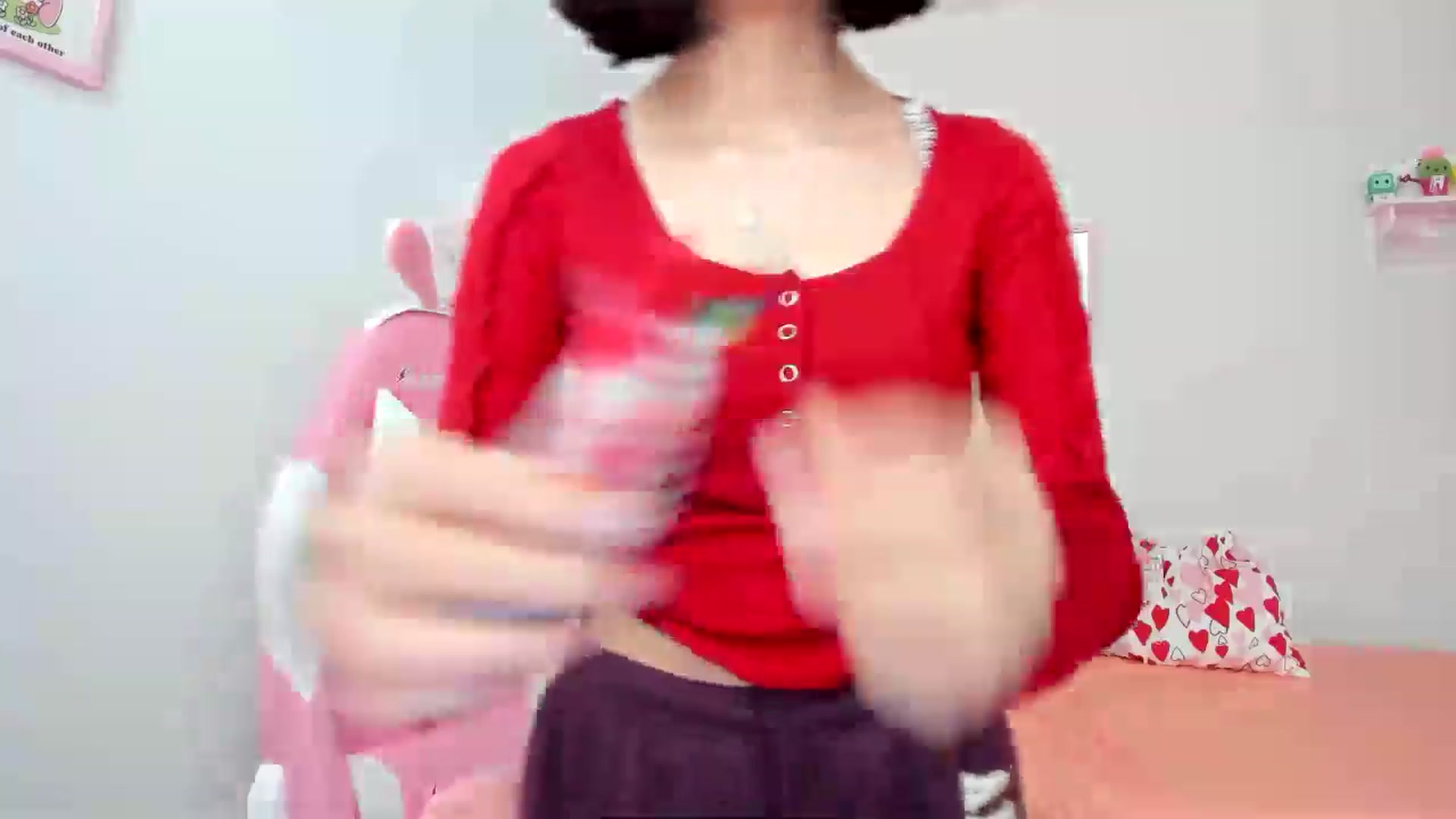 Gallery image thumbnail from Cherrycute666's myfreecams stream on, 07/27/2024, 24:01 image 8 of 20