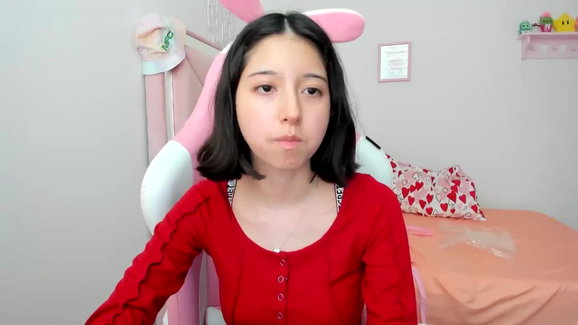 Gallery image thumbnail from Cherrycute666's myfreecams stream on, 07/27/2024, 24:01 image 11 of 20