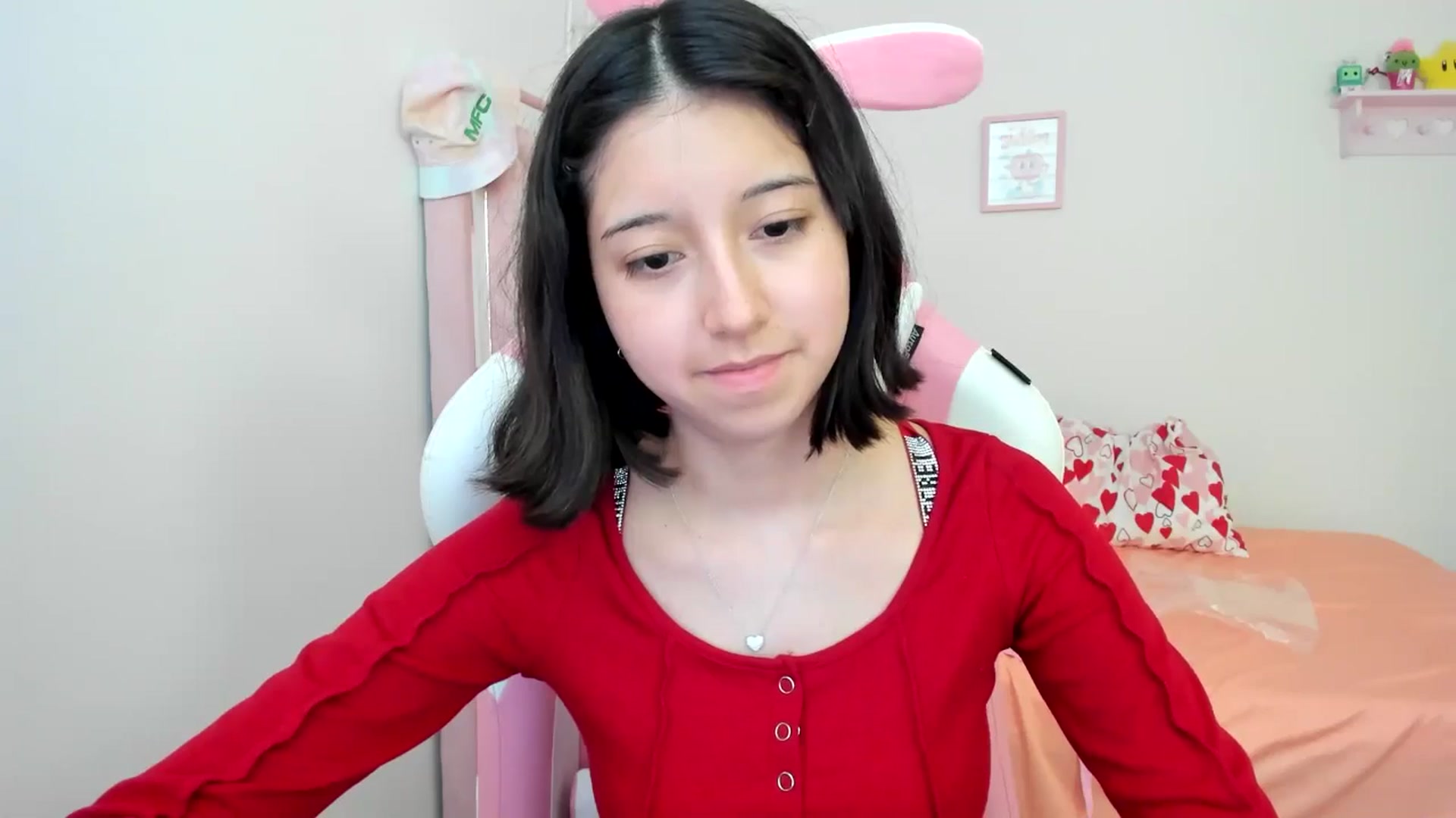Gallery image thumbnail from Cherrycute666's myfreecams stream on, 07/27/2024, 24:15 image 12 of 20