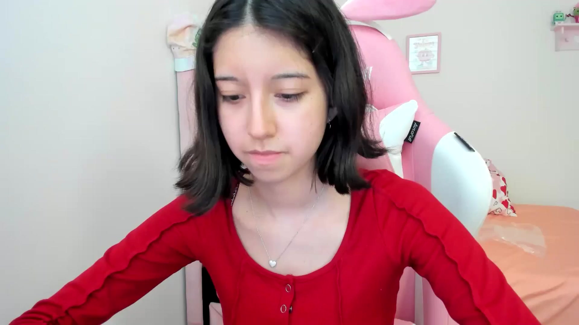 Gallery image thumbnail from Cherrycute666's myfreecams stream on, 07/27/2024, 24:15 image 4 of 20