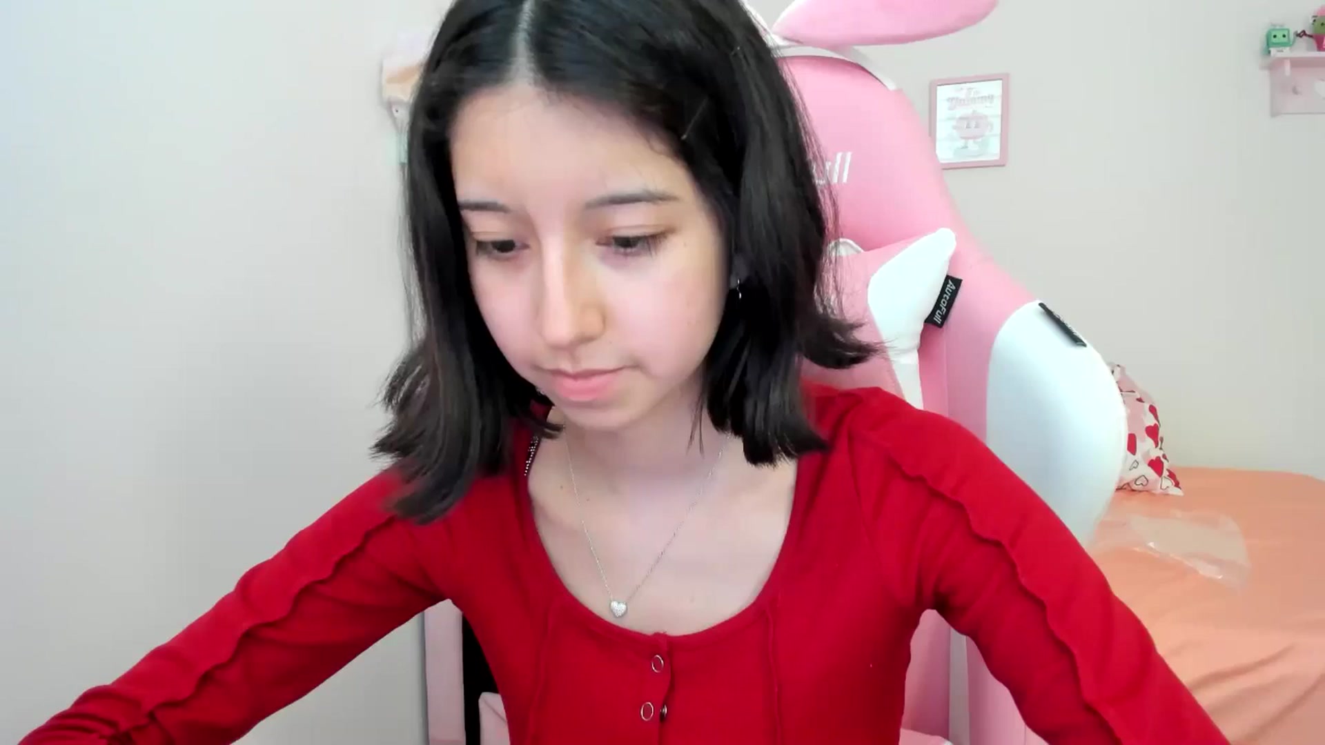 Gallery image thumbnail from Cherrycute666's myfreecams stream on, 07/27/2024, 24:15 image 2 of 20