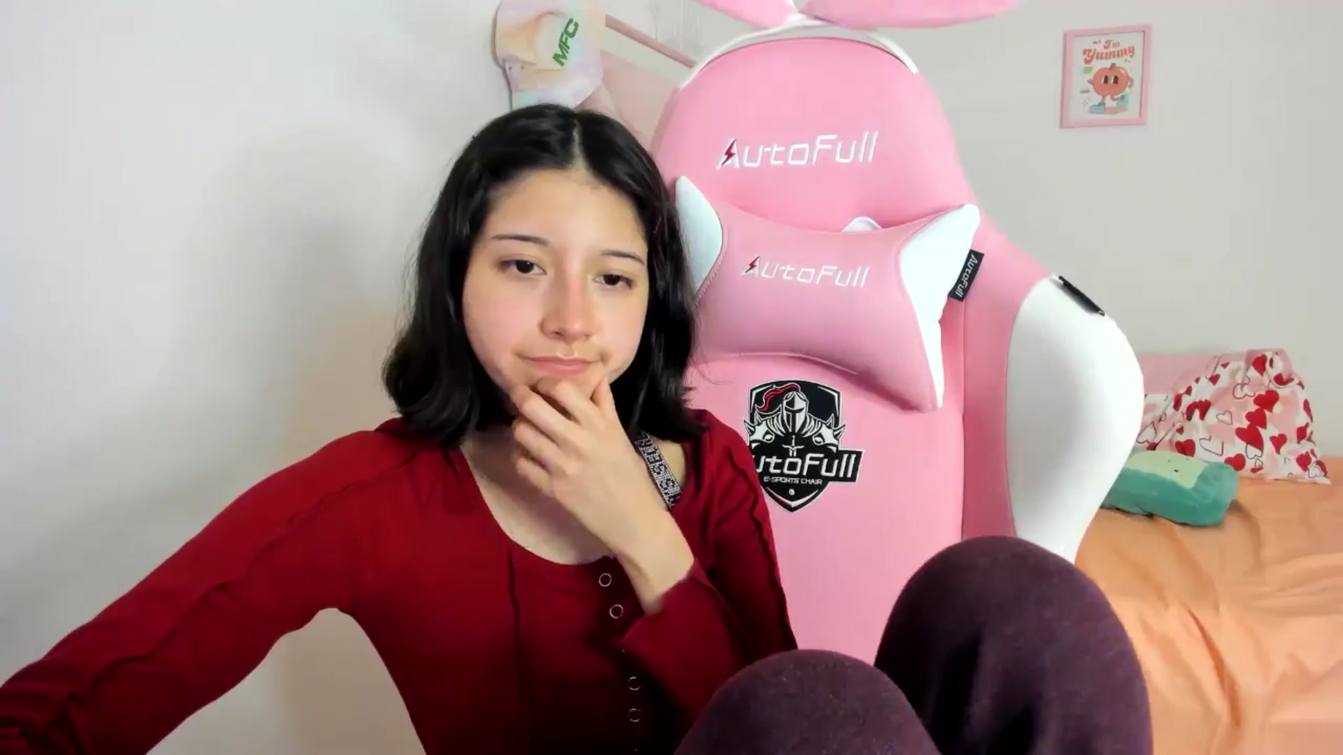 Gallery image thumbnail from Cherrycute666's myfreecams stream on, 07/27/2024, 04:22 image 4 of 20