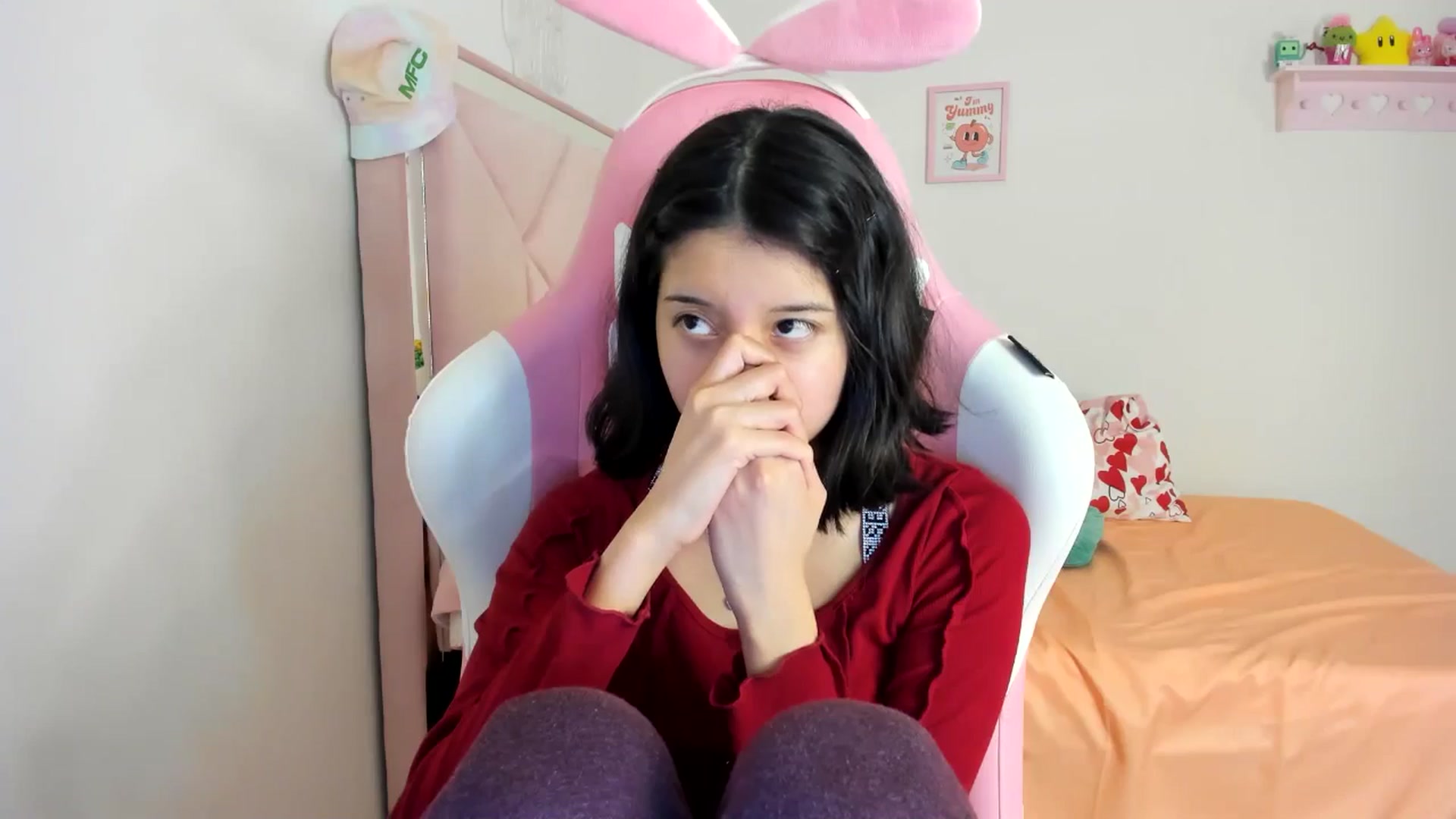 Gallery image thumbnail from Cherrycute666's myfreecams stream on, 07/27/2024, 04:22 image 3 of 20
