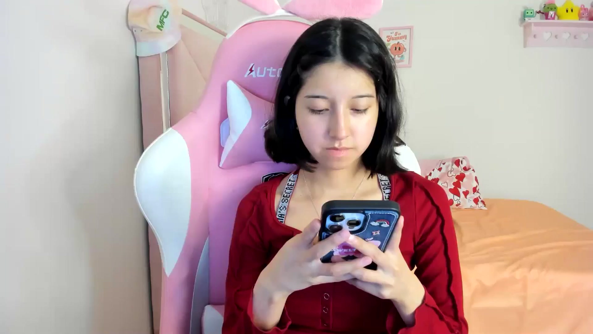 Gallery image thumbnail from Cherrycute666's myfreecams stream on, 07/27/2024, 04:22 image 1 of 20