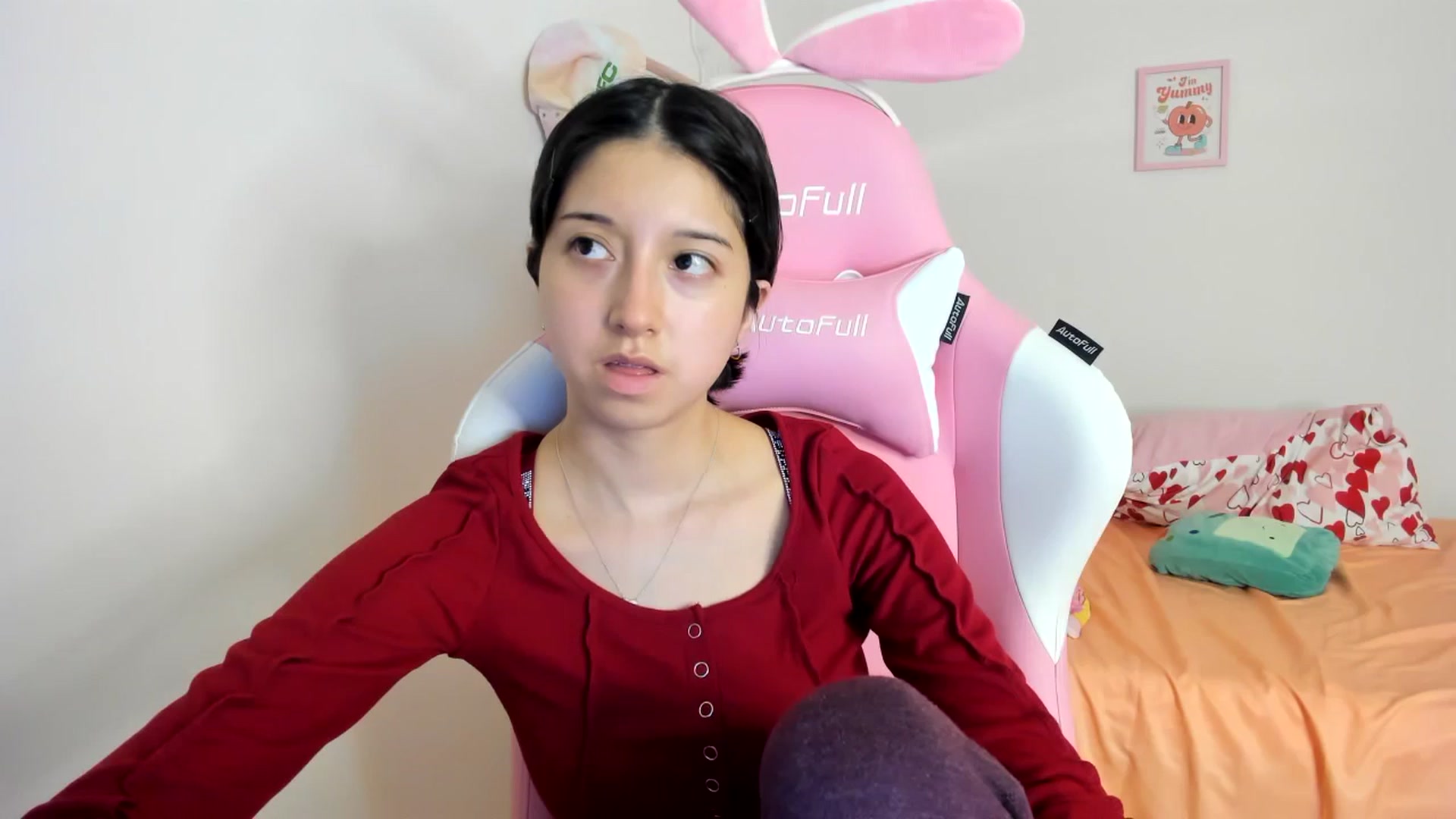 Gallery image thumbnail from Cherrycute666's myfreecams stream on, 07/27/2024, 07:31 image 16 of 20