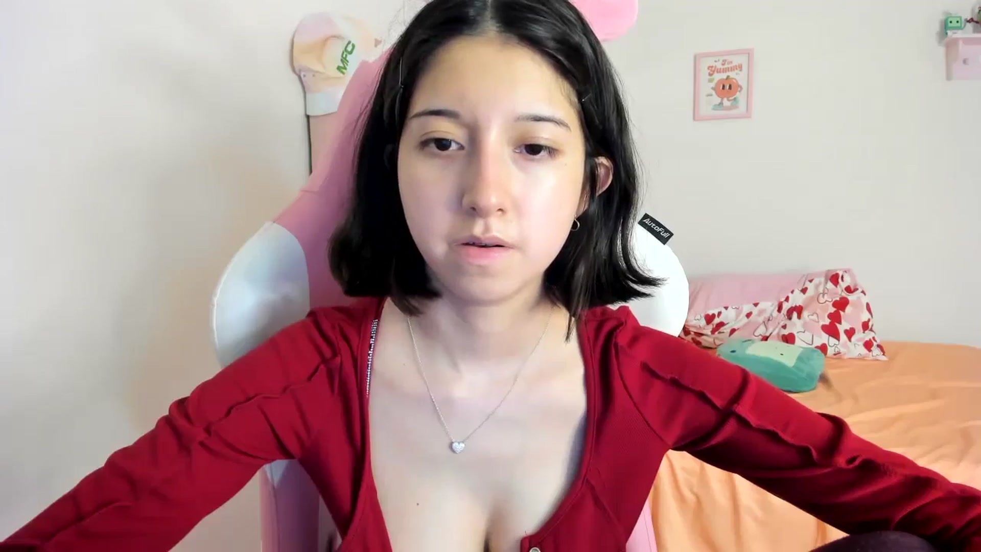 Gallery image thumbnail from Cherrycute666's myfreecams stream on, 07/27/2024, 07:31 image 13 of 20