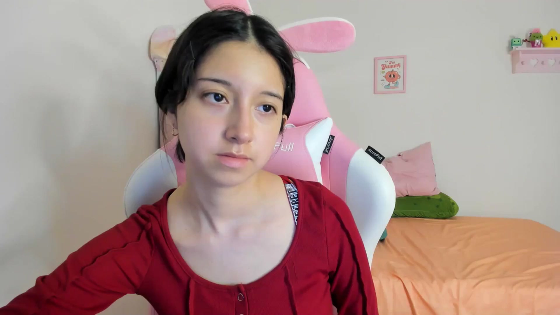 Gallery image thumbnail from Cherrycute666's myfreecams stream on, 07/27/2024, 08:00 image 16 of 20