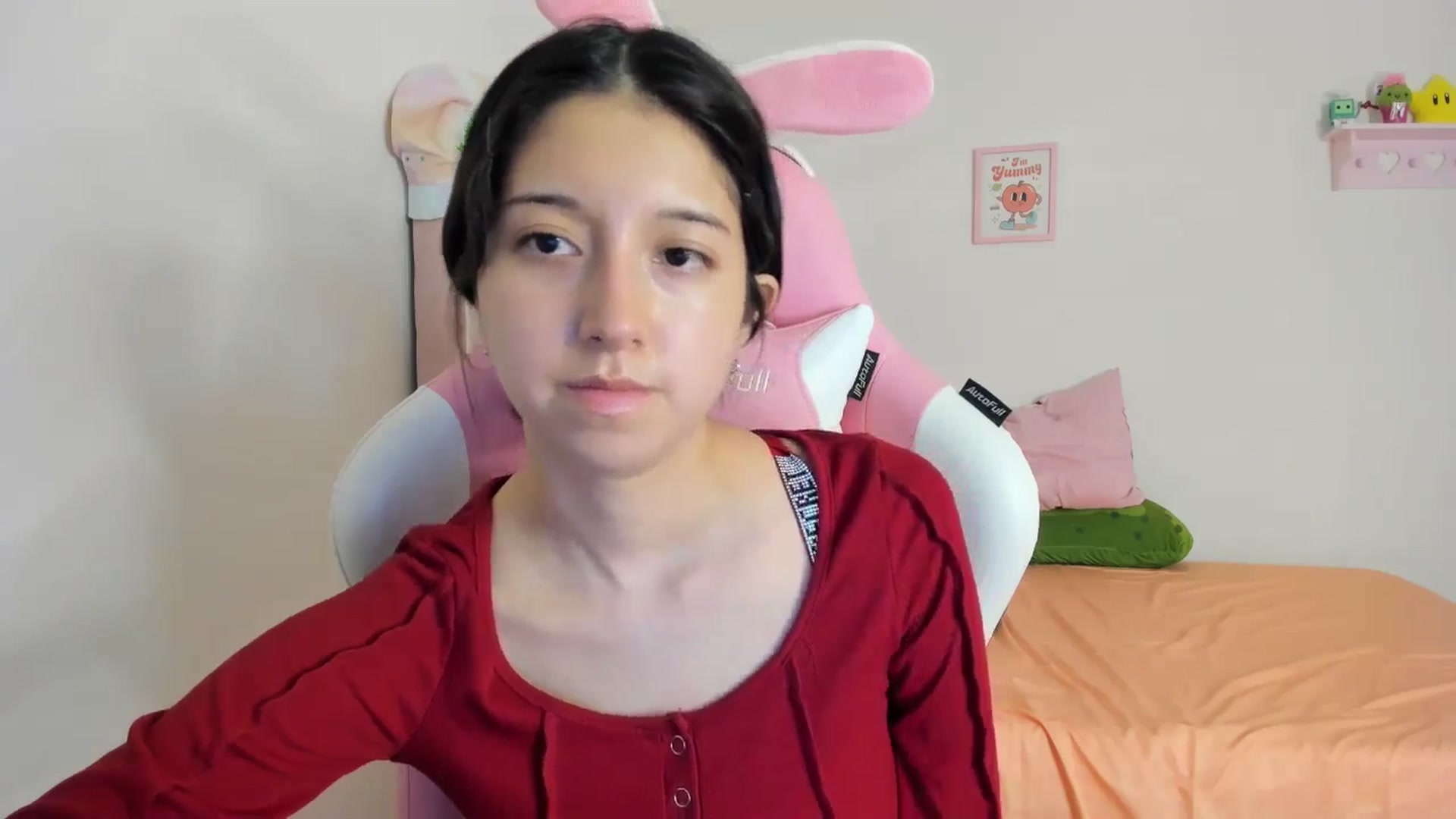 Gallery image thumbnail from Cherrycute666's myfreecams stream on, 07/27/2024, 08:00 image 19 of 20