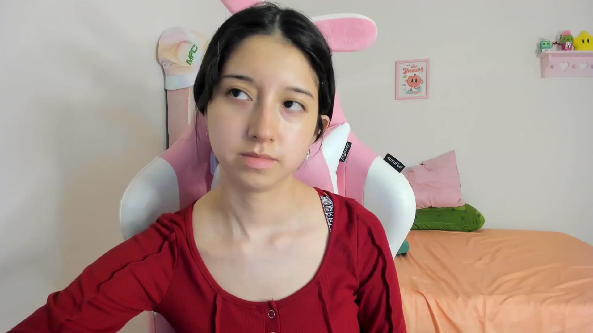 Gallery image thumbnail from Cherrycute666's myfreecams stream on, 07/27/2024, 08:00 image 13 of 20