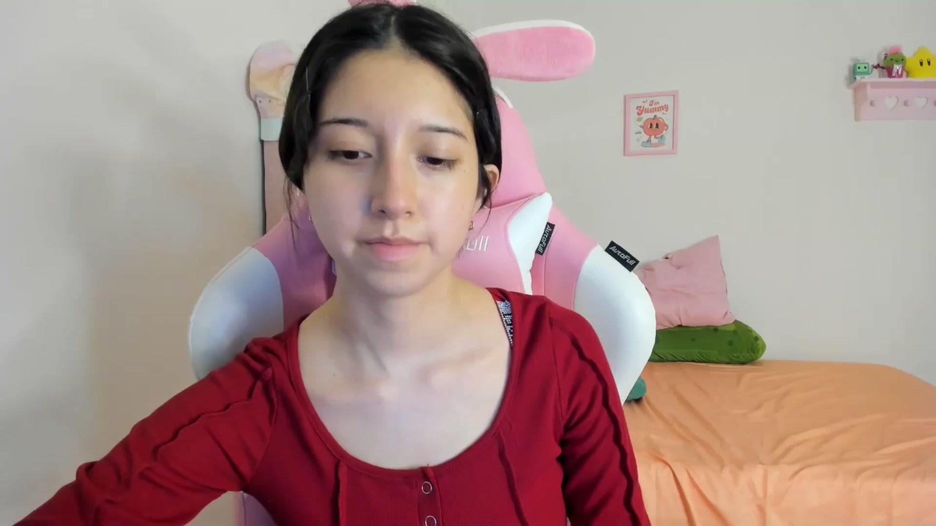 Gallery image thumbnail from Cherrycute666's myfreecams stream on, 07/27/2024, 08:00 image 12 of 20