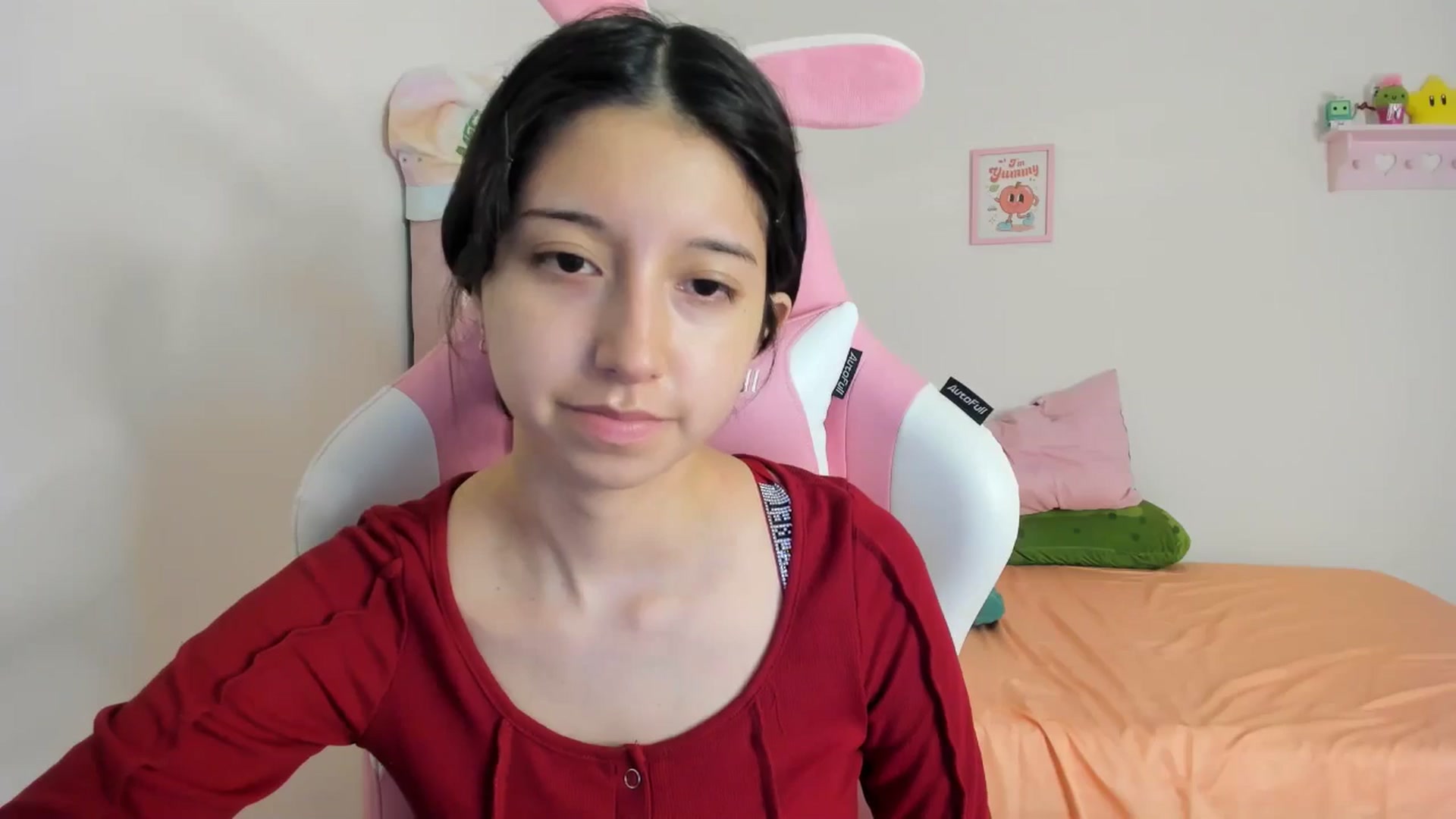 Gallery image thumbnail from Cherrycute666's myfreecams stream on, 07/27/2024, 08:00 image 14 of 20