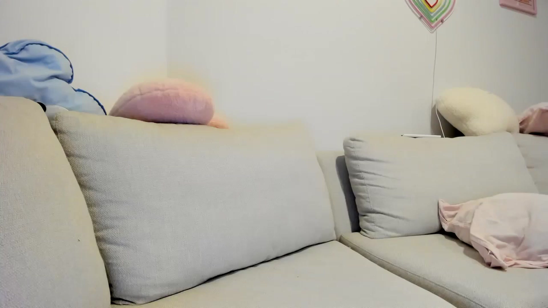 Gallery image thumbnail from Cherrycute666's myfreecams stream on, 07/29/2024, 06:45 image 4 of 20