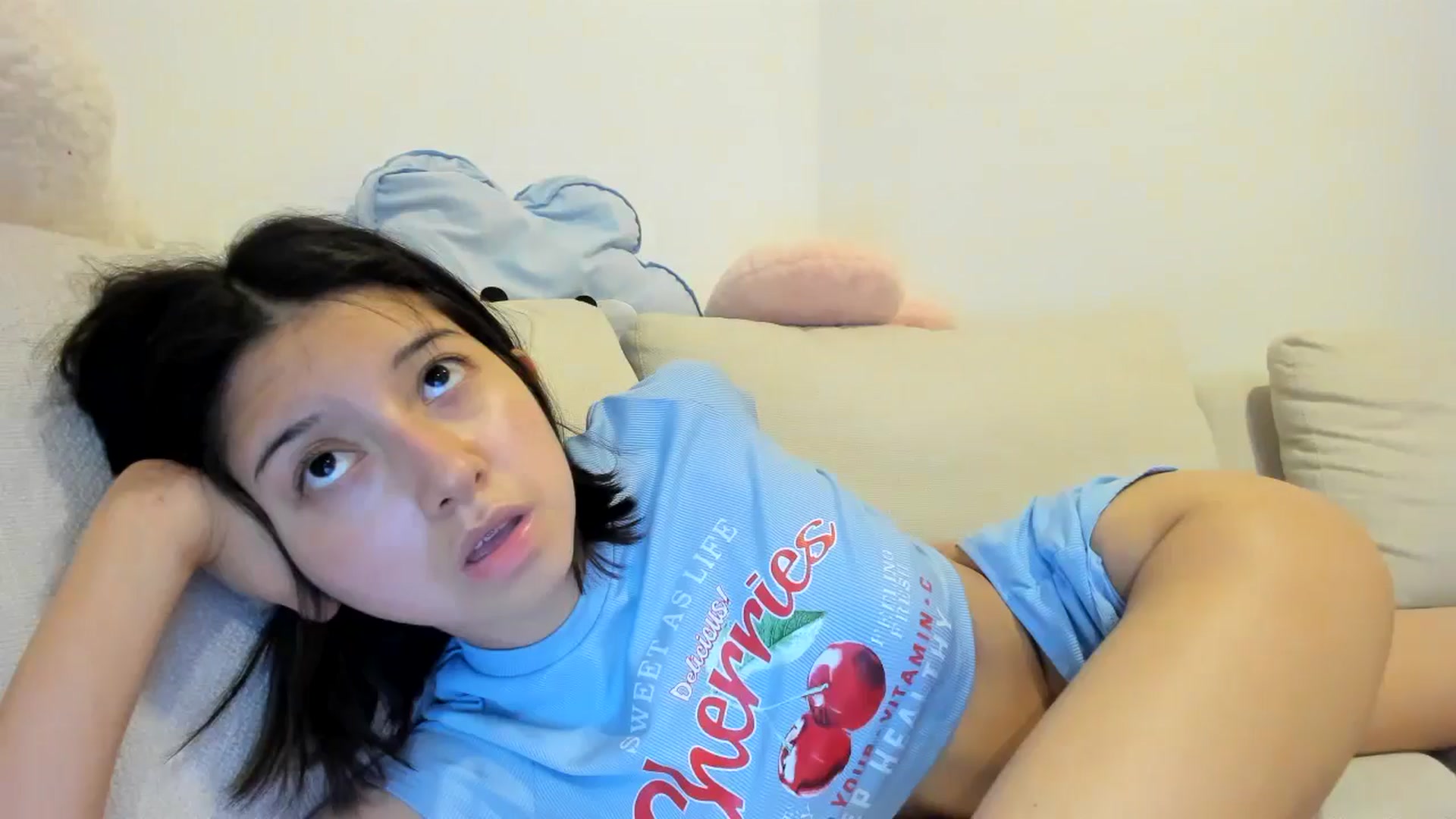 Gallery image thumbnail from Cherrycute666's myfreecams stream on, 07/29/2024, 06:45 image 7 of 20