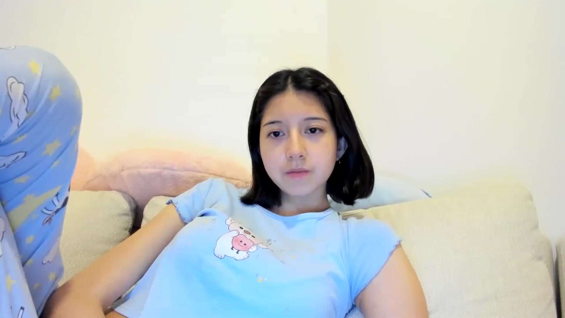 Gallery image thumbnail from Cherrycute666's myfreecams stream on, 07/31/2024, 05:18 image 2 of 20