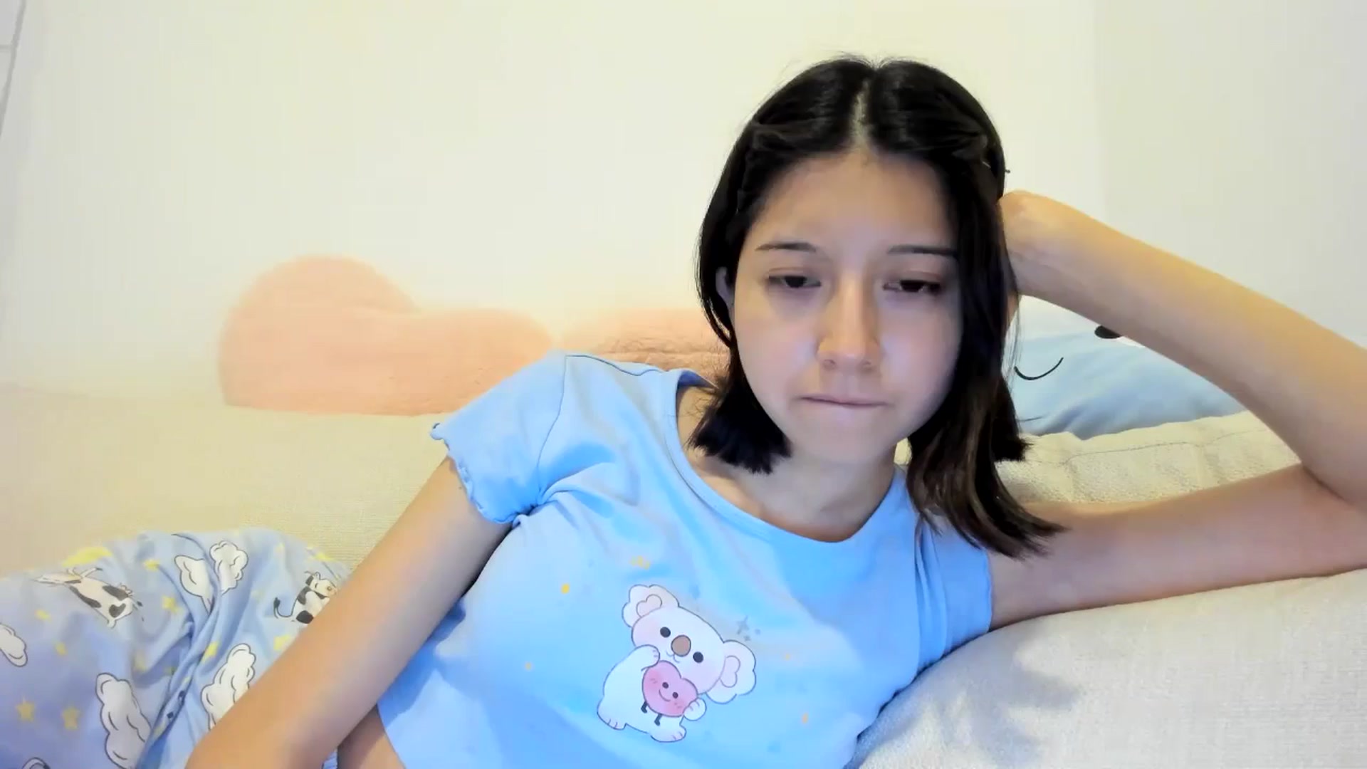 Gallery image thumbnail from Cherrycute666's myfreecams stream on, 07/31/2024, 05:18 image 4 of 20