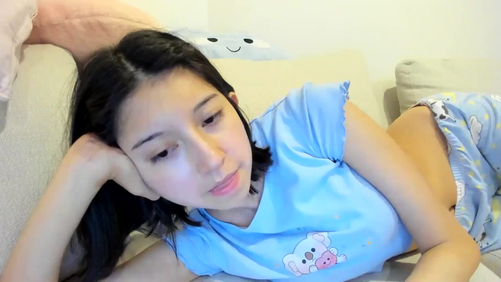Gallery image thumbnail from Cherrycute666's myfreecams stream on, 07/31/2024, 05:18 image 9 of 20