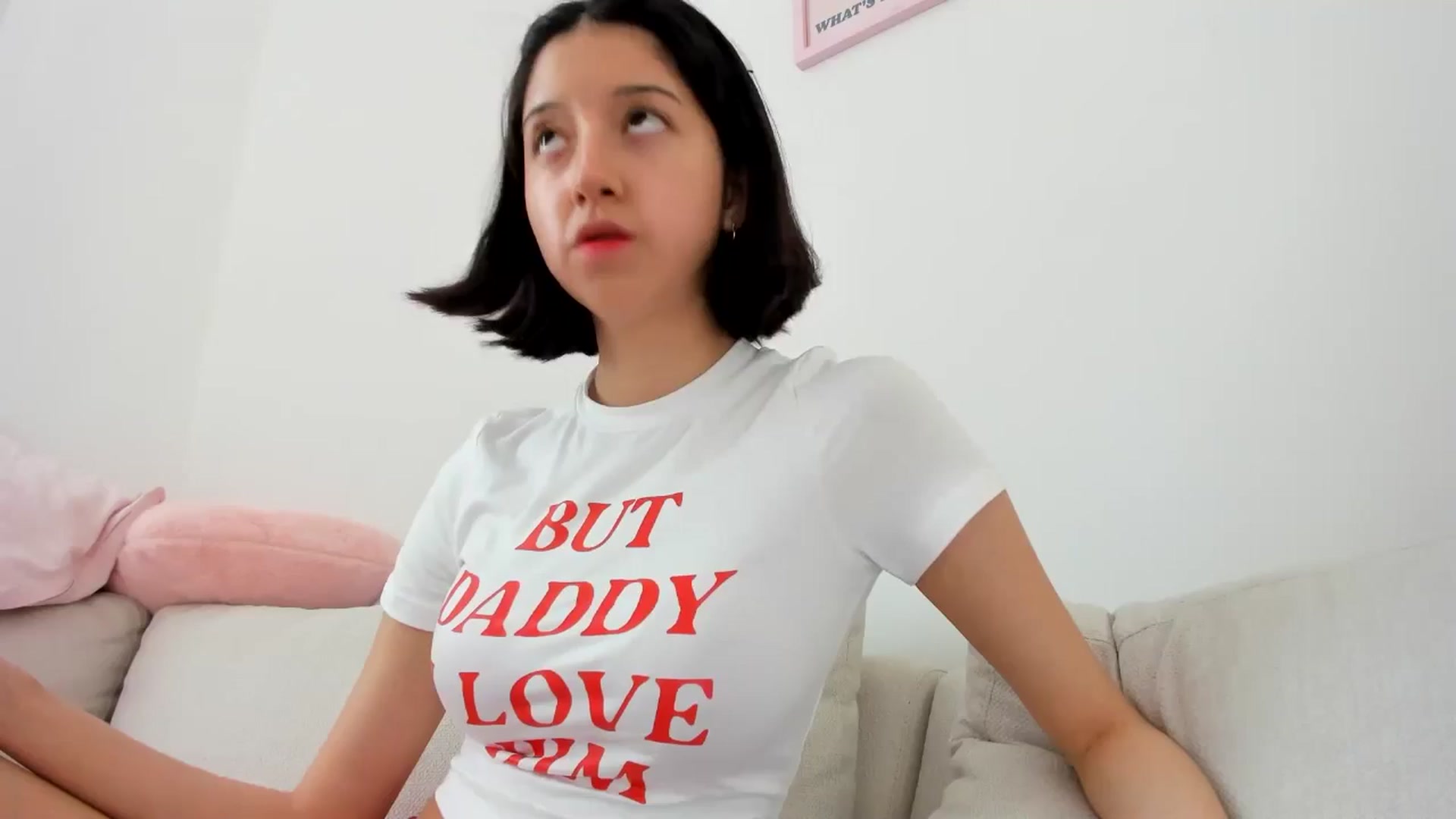 Gallery image thumbnail from Cherrycute666's myfreecams stream on, 07/31/2024, 20:00 image 2 of 20