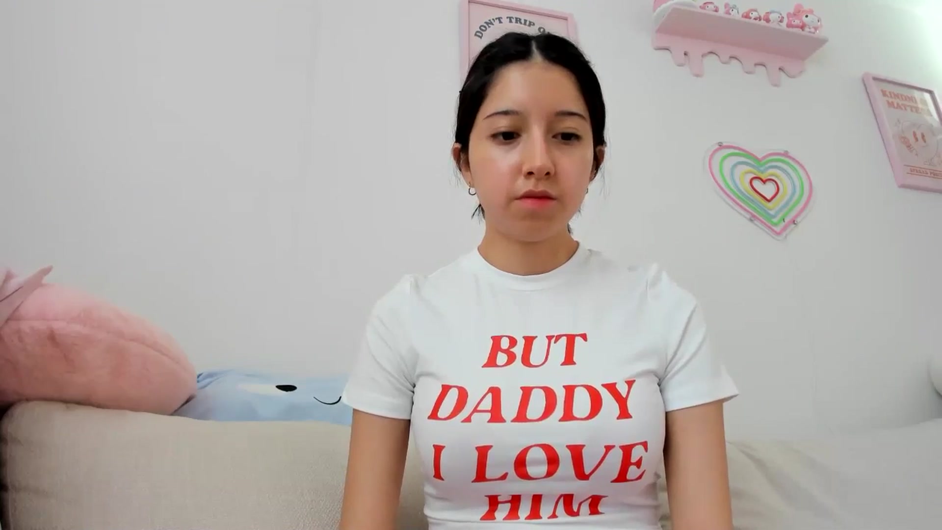 Gallery image thumbnail from Cherrycute666's myfreecams stream on, 07/31/2024, 20:00 image 20 of 20