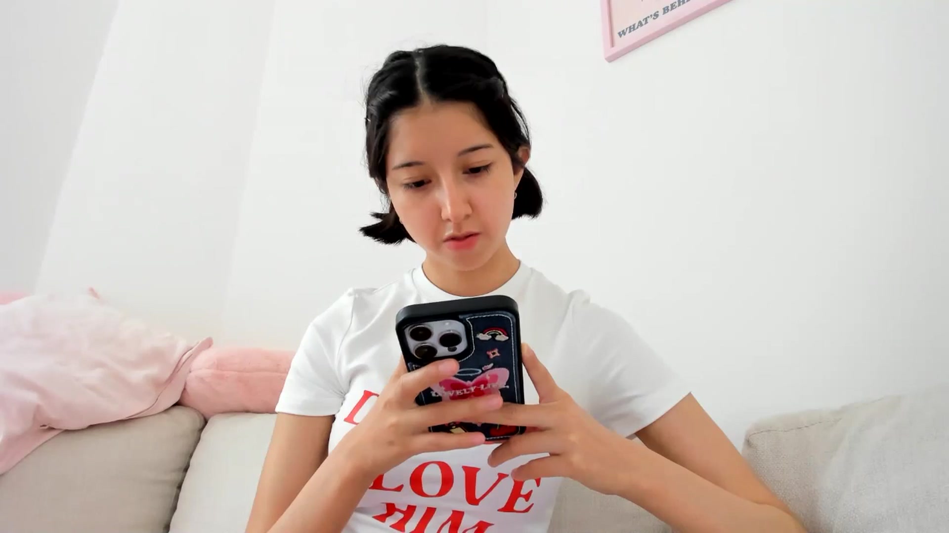 Gallery image thumbnail from Cherrycute666's myfreecams stream on, 07/31/2024, 22:54 image 11 of 20