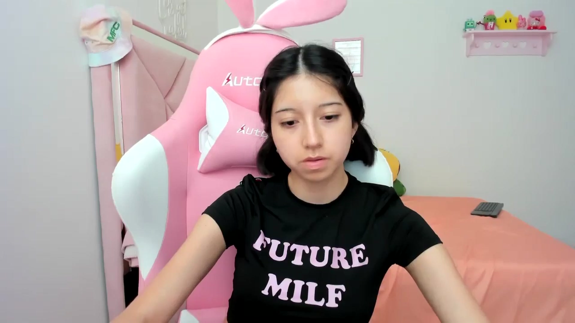 Gallery image thumbnail from Cherrycute666's myfreecams stream on, 08/02/2024, 21:35 image 19 of 20