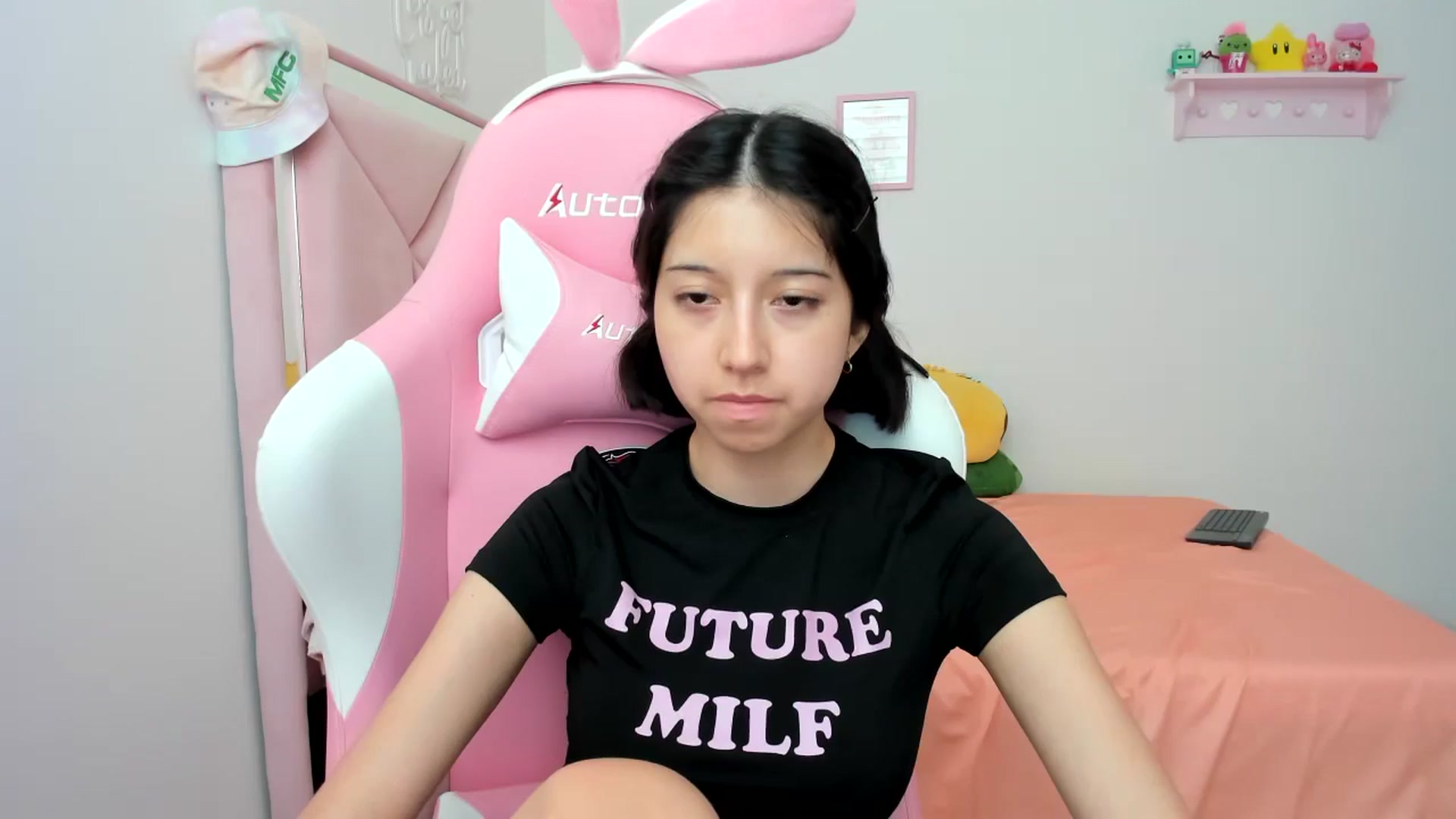 Gallery image thumbnail from Cherrycute666's myfreecams stream on, 08/02/2024, 21:35 image 16 of 20