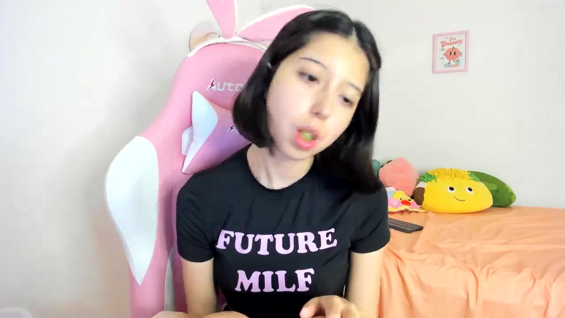 Gallery image thumbnail from Cherrycute666's myfreecams stream on, 08/03/2024, 02:22 image 11 of 20
