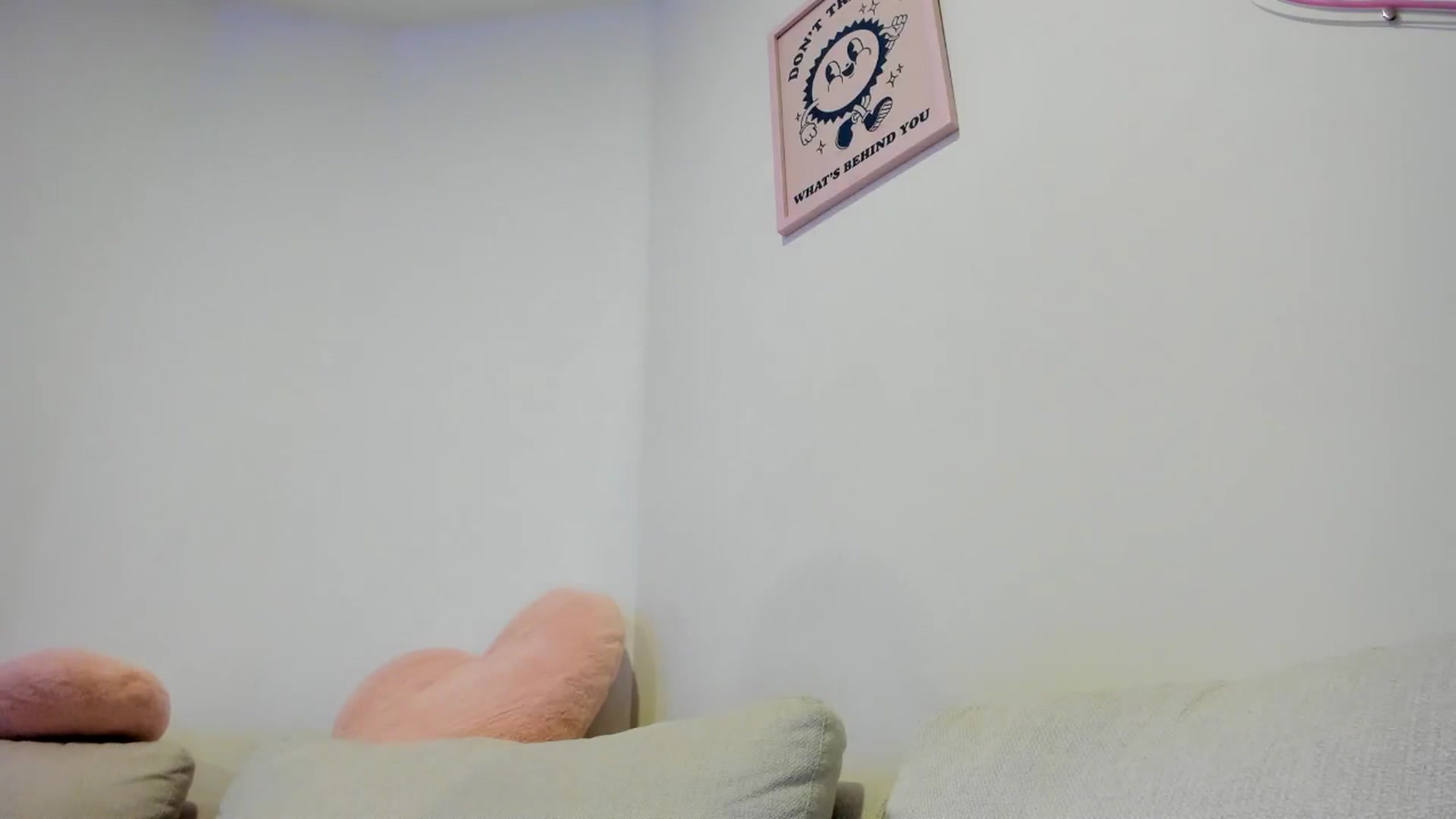 Gallery image thumbnail from Cherrycute666's myfreecams stream on, 08/03/2024, 10:45 image 18 of 20