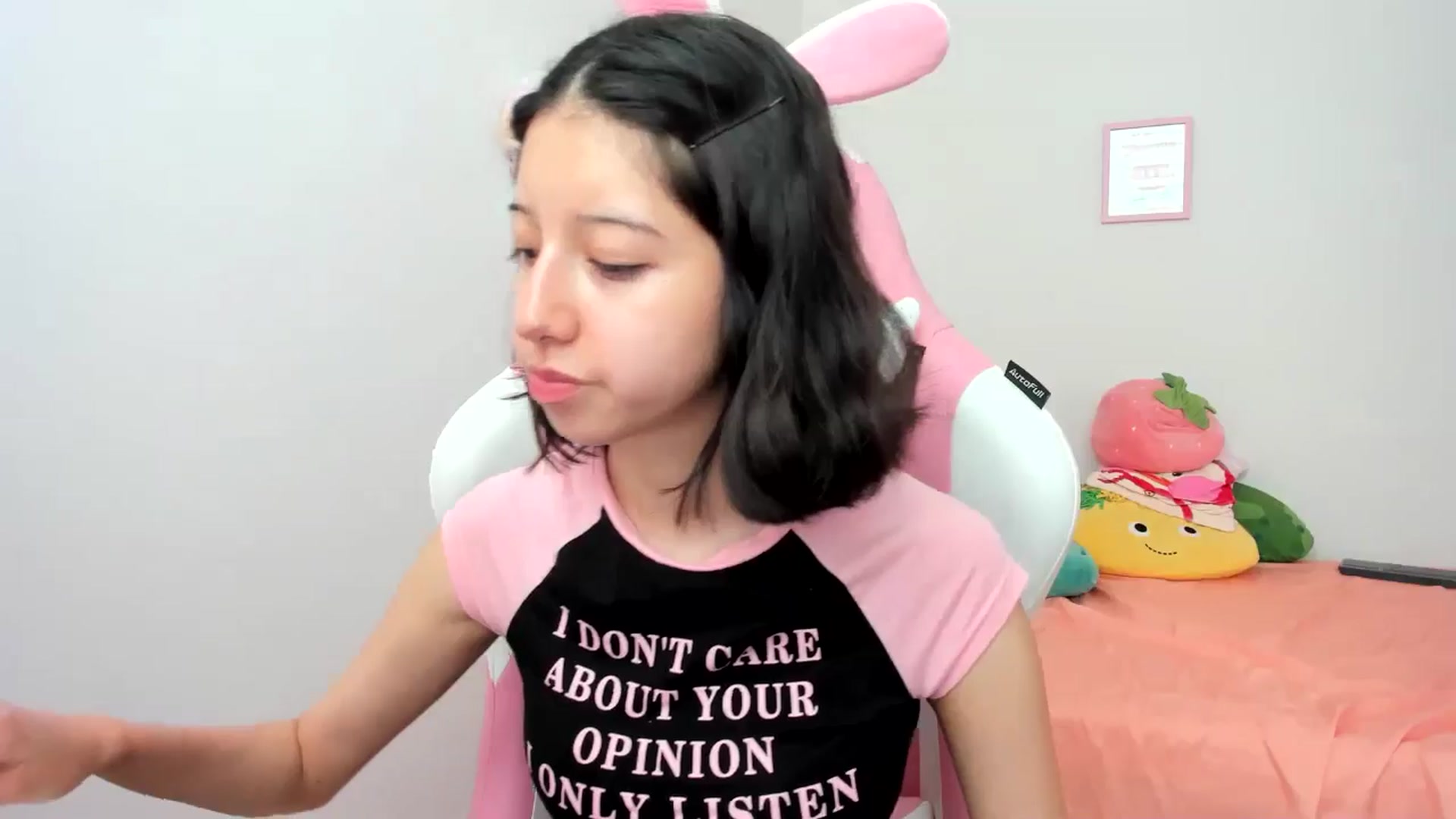 Gallery image thumbnail from Cherrycute666's myfreecams stream on, 08/03/2024, 20:50 image 9 of 20