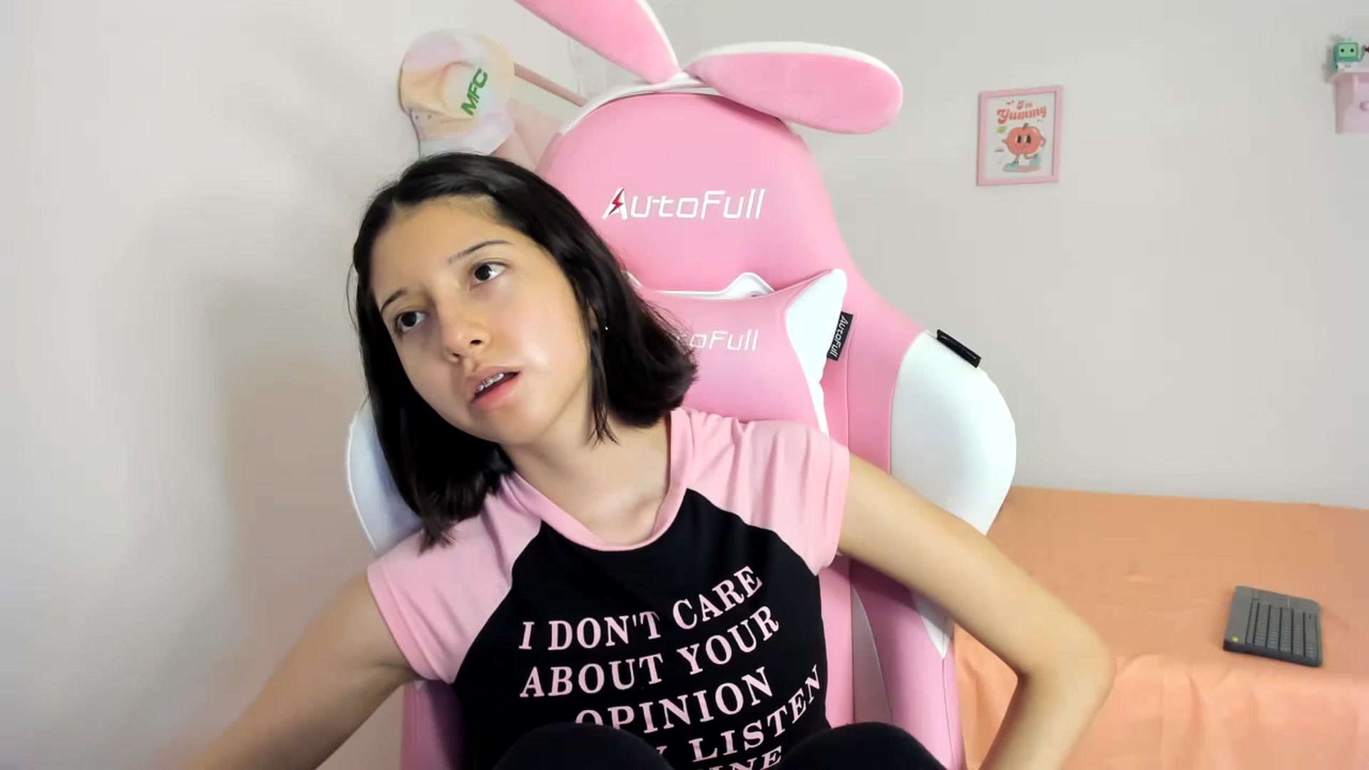 Gallery image thumbnail from Cherrycute666's myfreecams stream on, 08/04/2024, 05:41 image 8 of 20