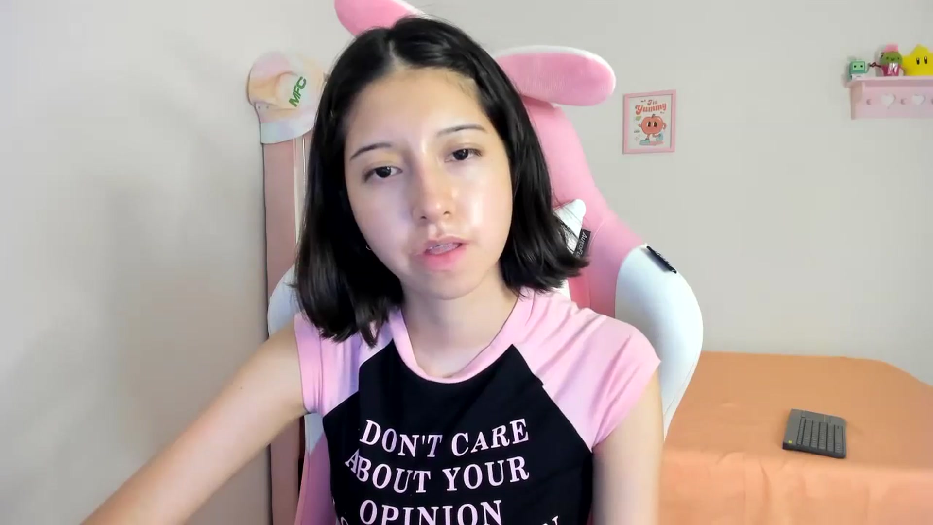 Gallery image thumbnail from Cherrycute666's myfreecams stream on, 08/04/2024, 05:41 image 20 of 20