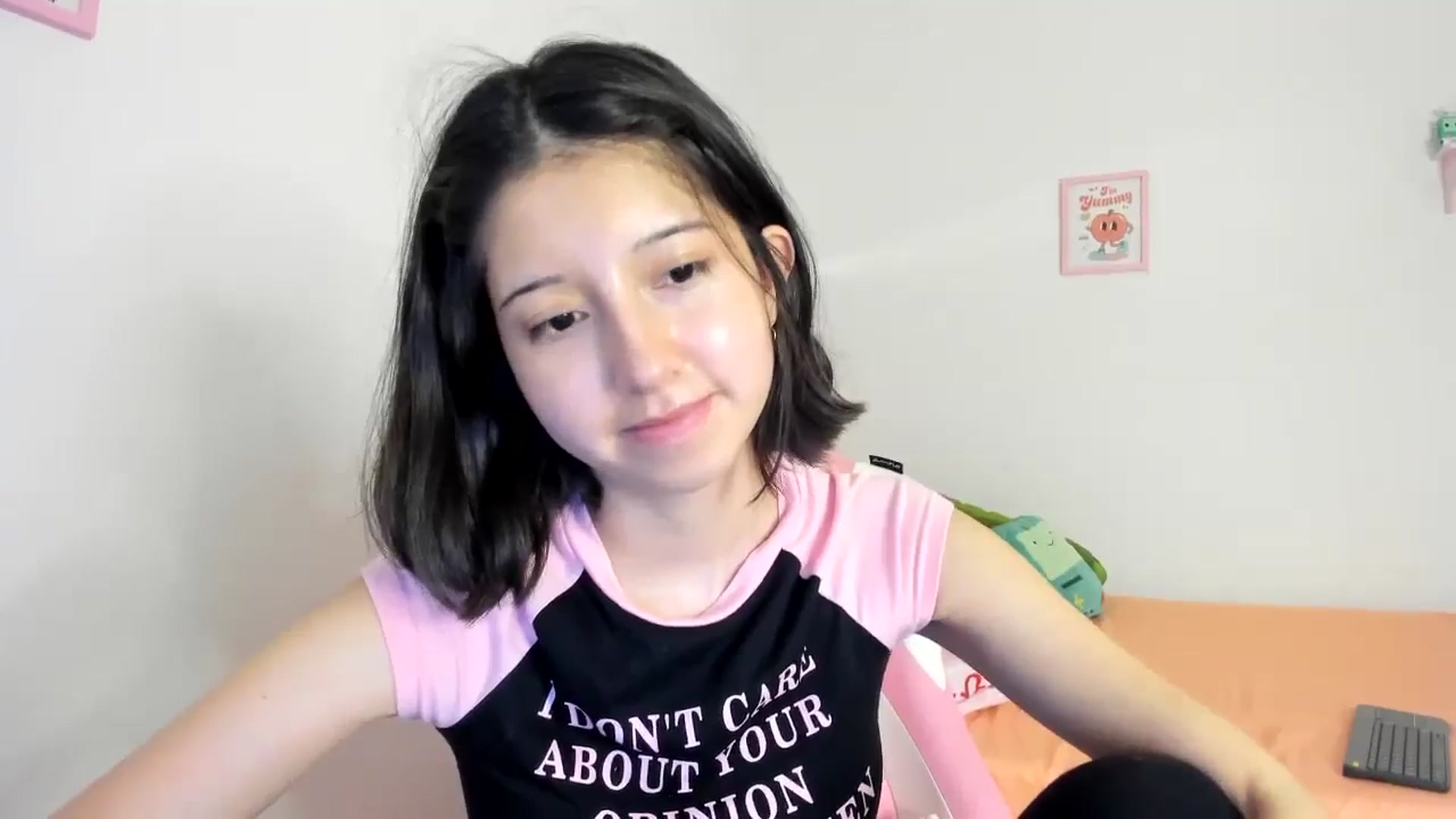 Gallery image thumbnail from Cherrycute666's myfreecams stream on, 08/04/2024, 05:41 image 5 of 20