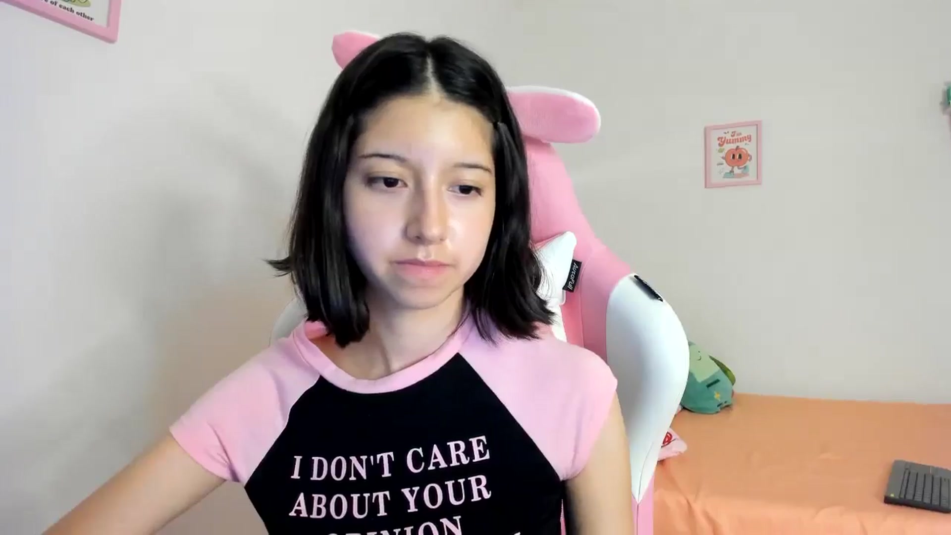 Gallery image thumbnail from Cherrycute666's myfreecams stream on, 08/04/2024, 05:41 image 14 of 20